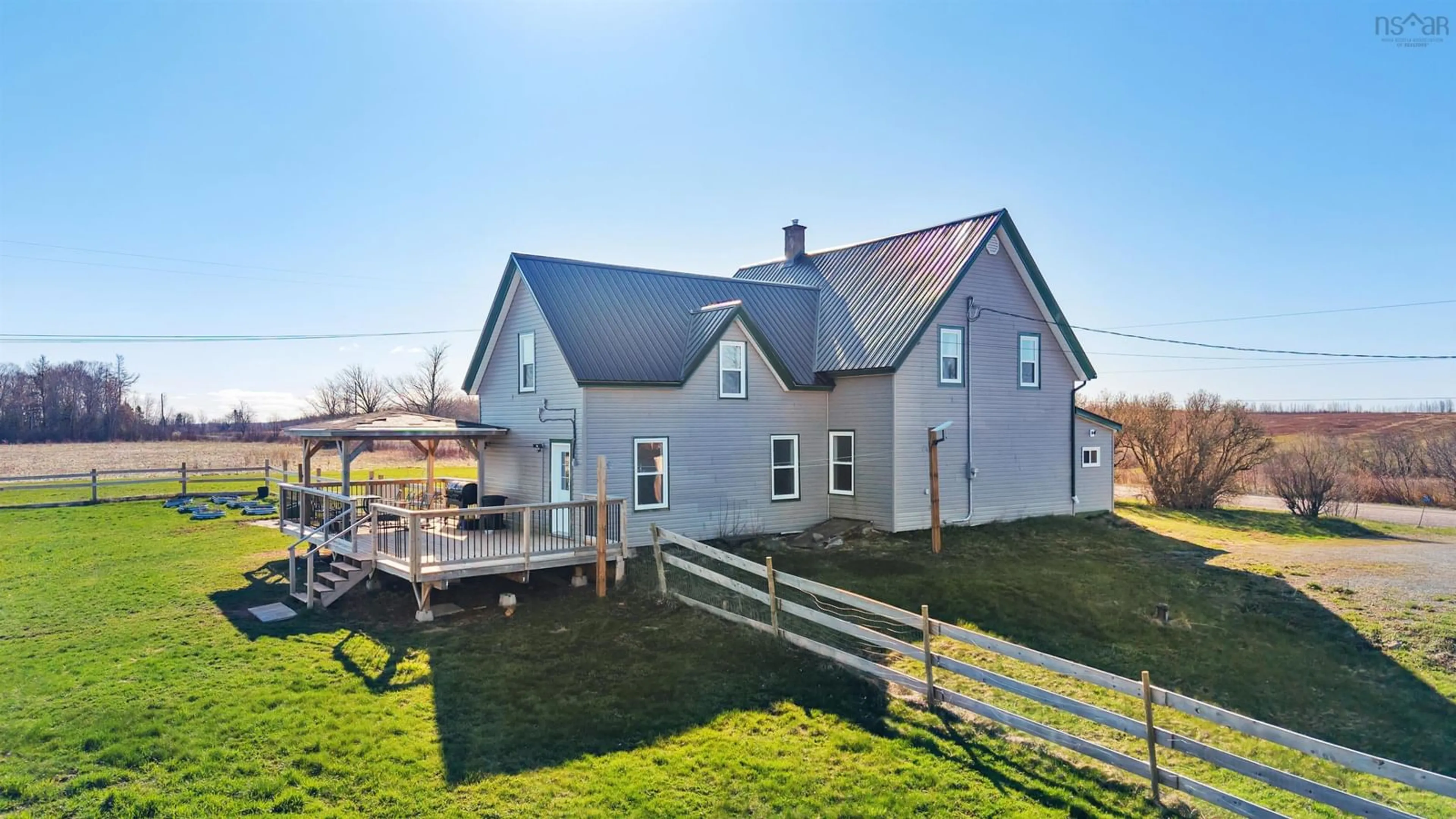 A pic from outside/outdoor area/front of a property/back of a property/a pic from drone, unknown for 237 Mansfield Rd, Oxford Nova Scotia B0M 1P0