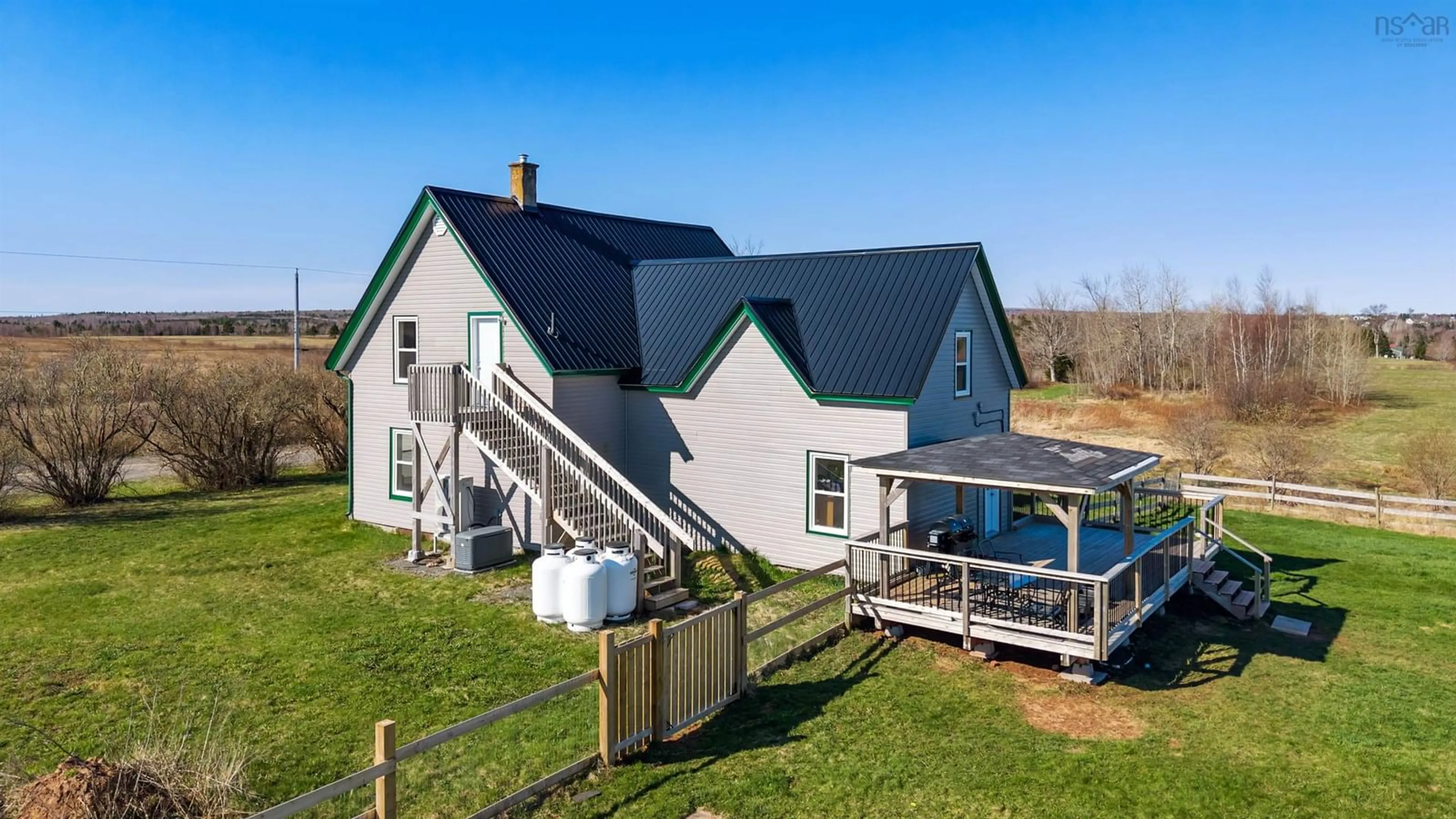 A pic from outside/outdoor area/front of a property/back of a property/a pic from drone, unknown for 237 Mansfield Rd, Oxford Nova Scotia B0M 1P0