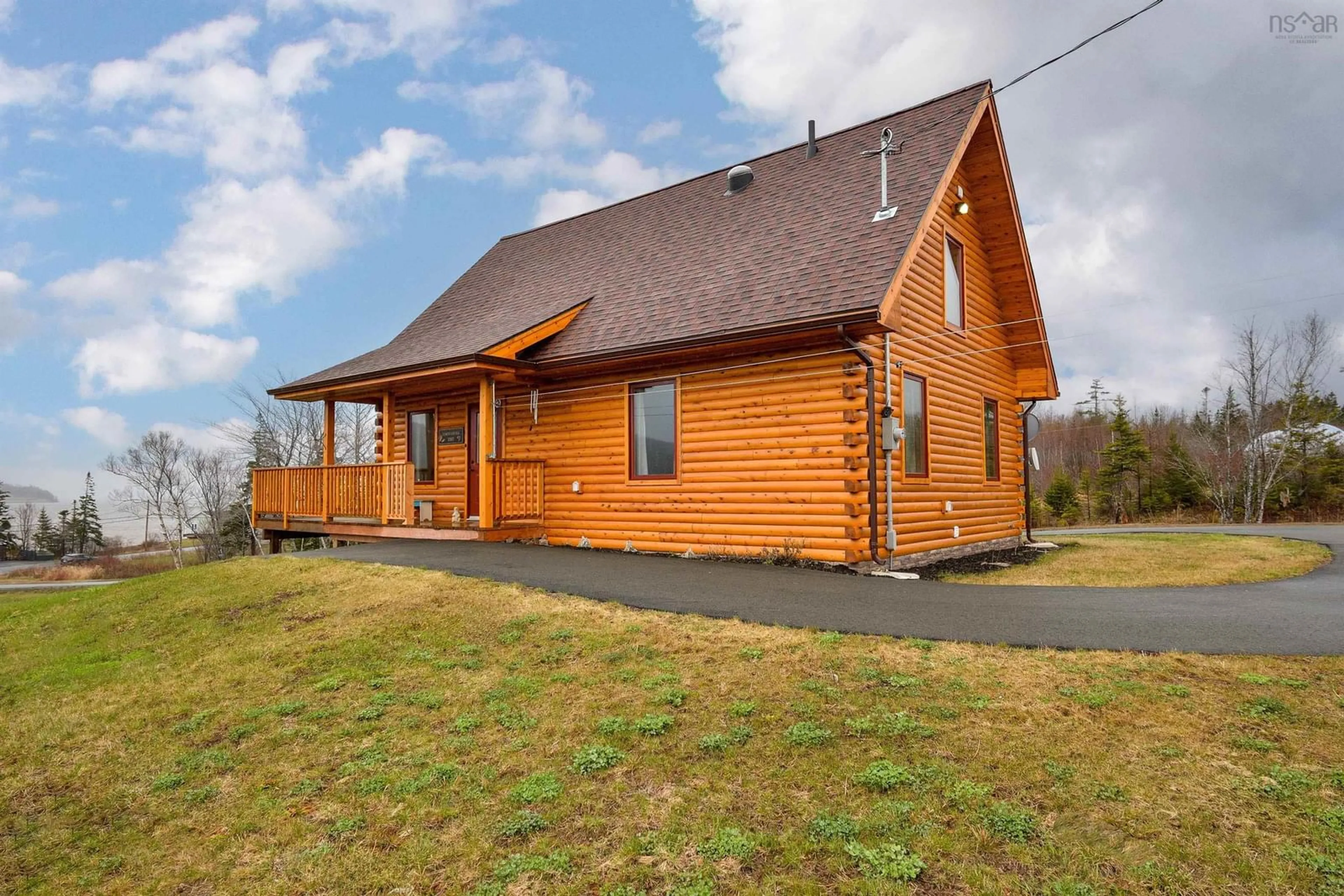 Unknown for 1005 Highway 205, Baddeck Bay Nova Scotia B0E 1B0