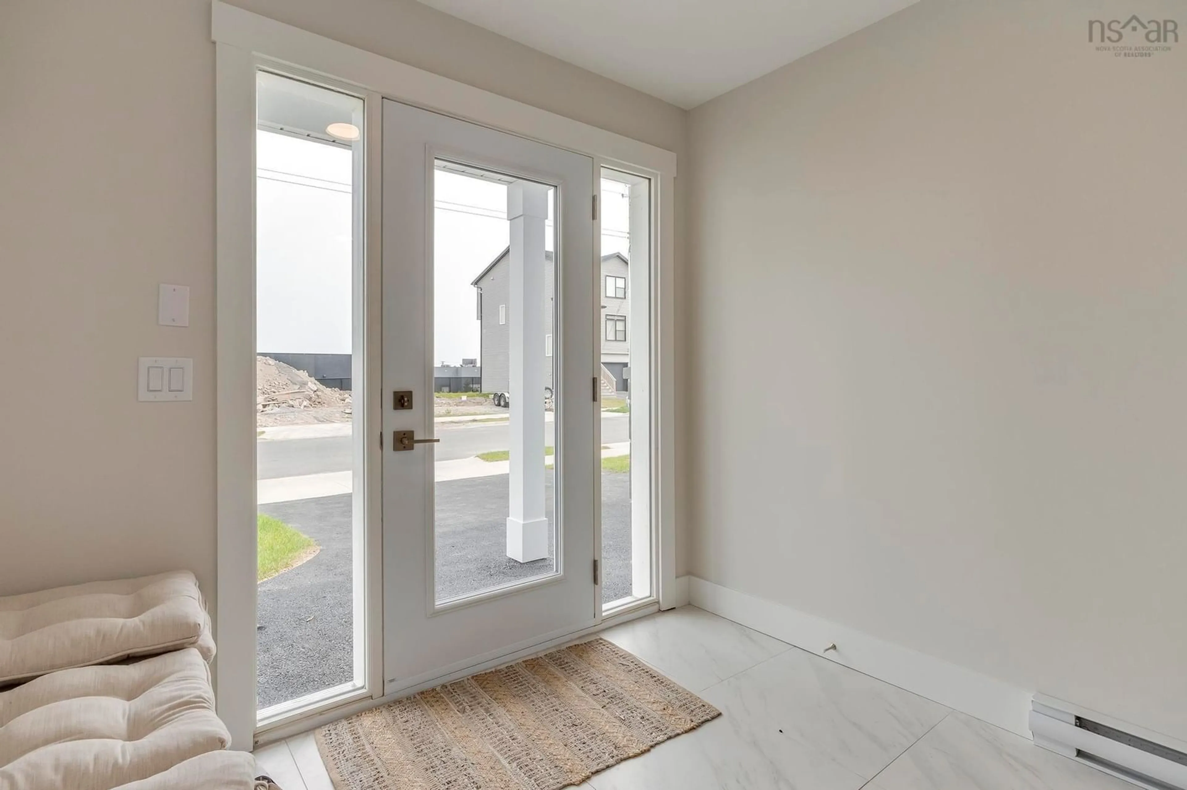 Indoor entryway for Rampart Crt #3014, Beechville Nova Scotia B3T 0M5