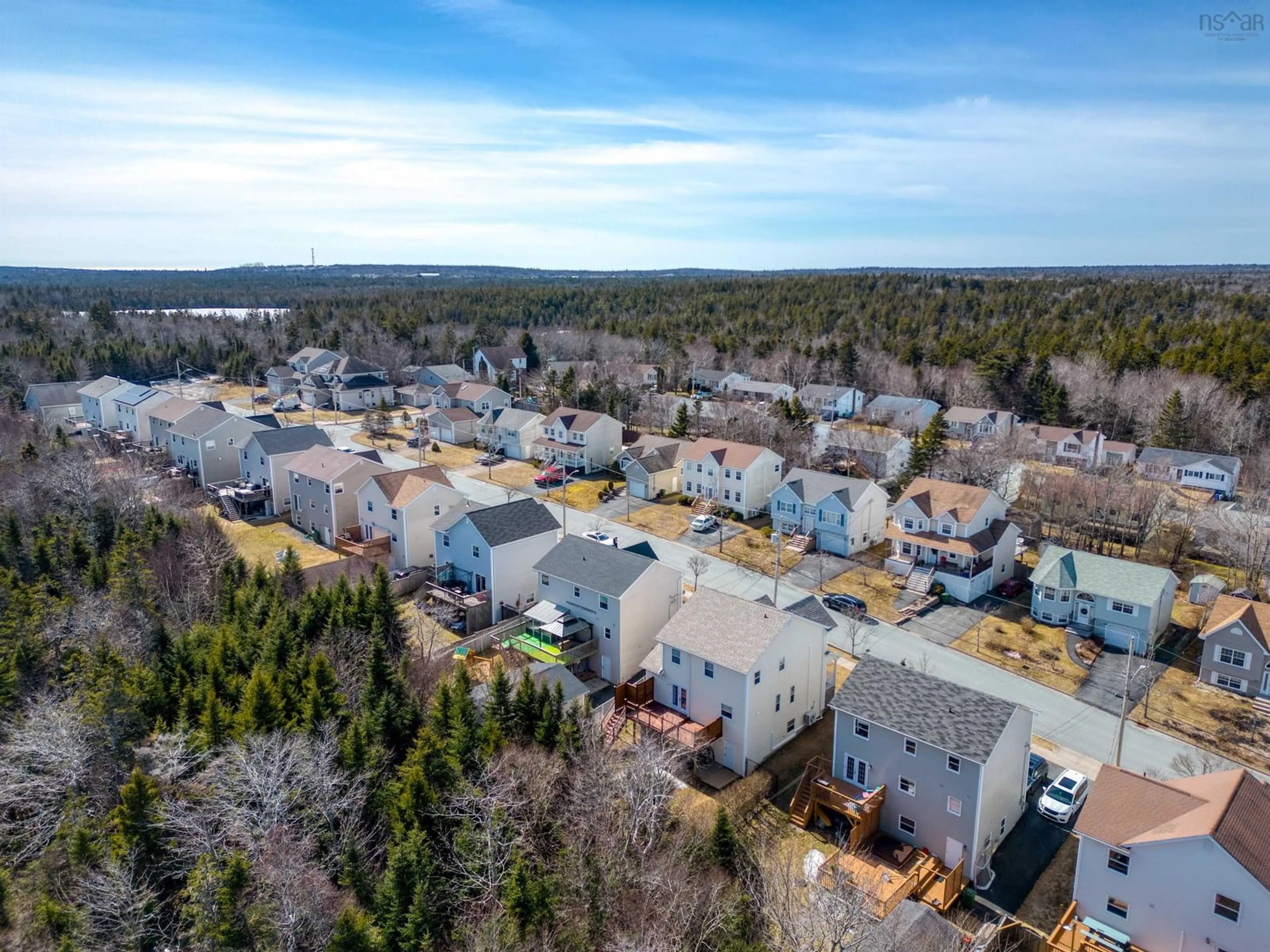 A pic from outside/outdoor area/front of a property/back of a property/a pic from drone, unknown for 50 Fieldstone St, Halifax Nova Scotia B3R 2N6