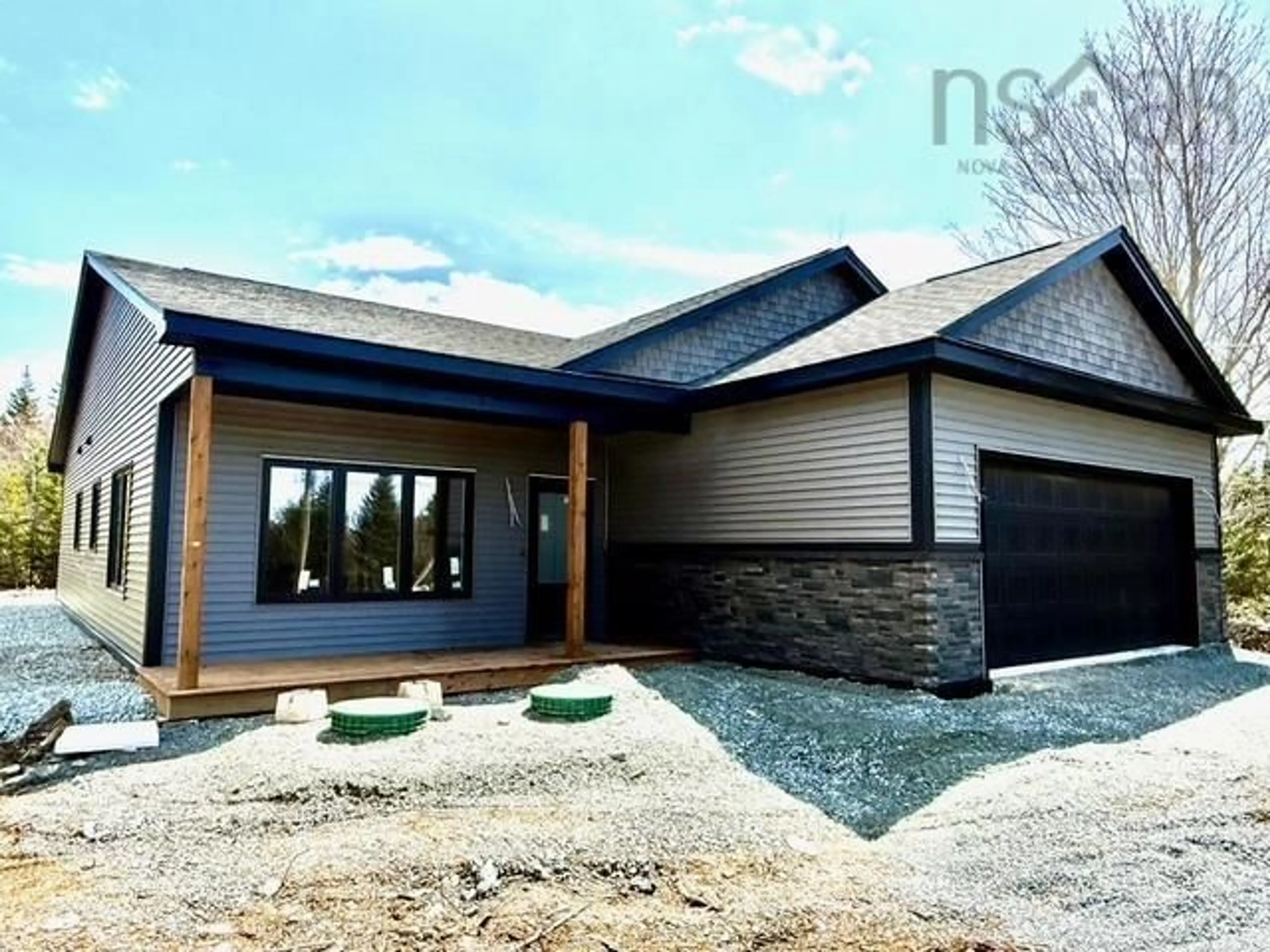 Home with brick exterior material, building for 121 Grandview Terr, East Uniacke Nova Scotia B0N 1Z0