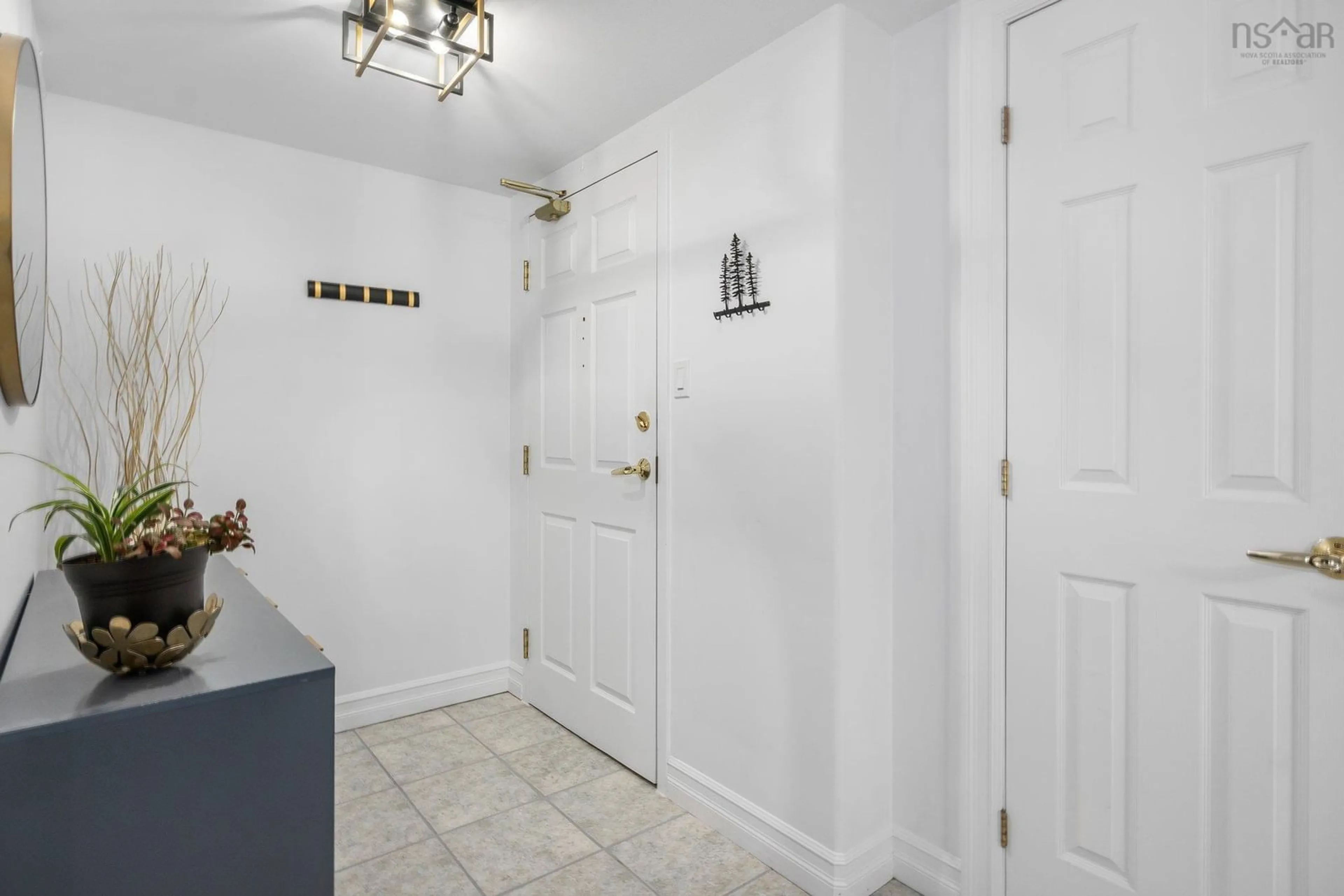 Indoor entryway for 429 Parkland Dr #109, Halifax Nova Scotia B3S 1L3