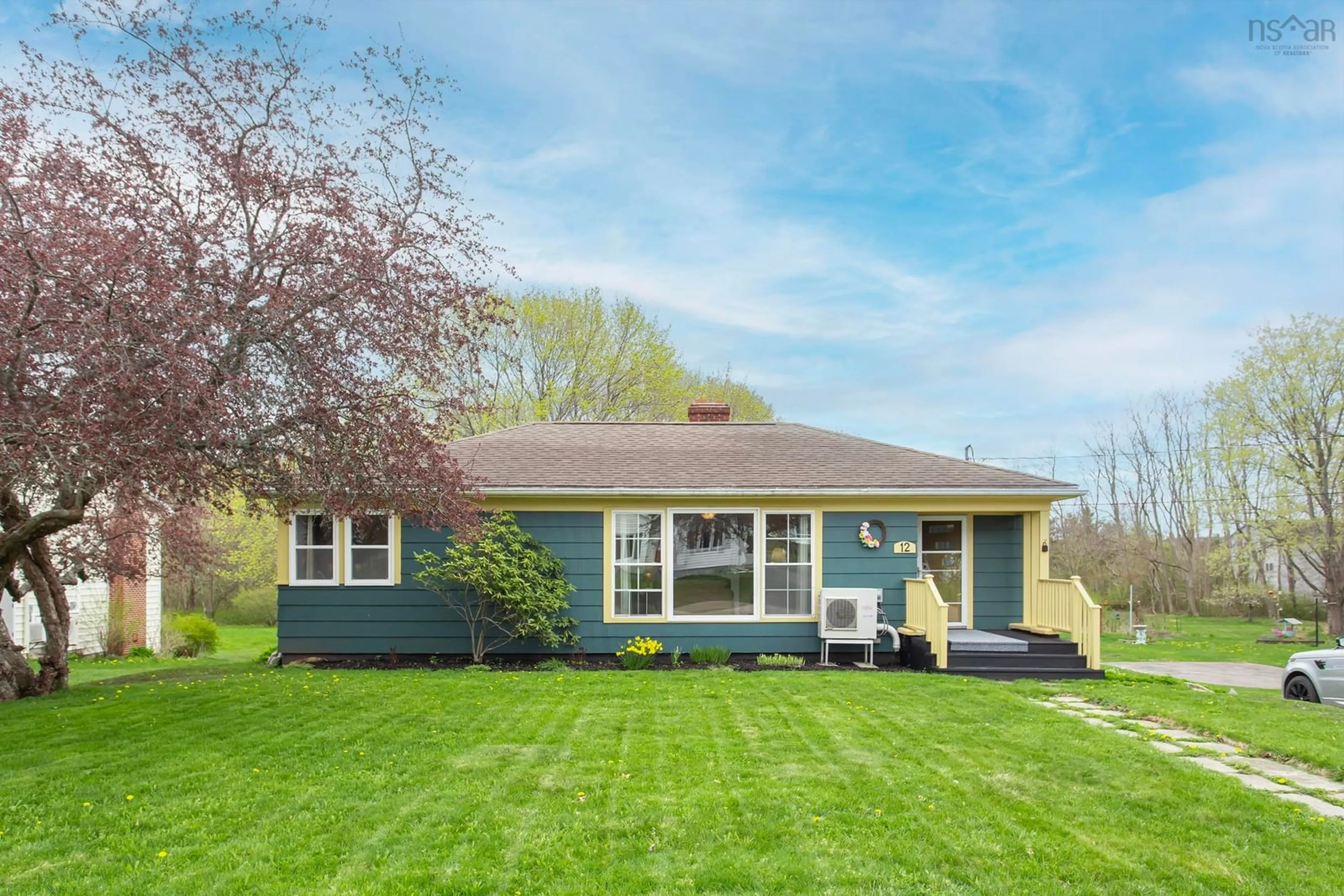 Home with vinyl exterior material, street for 12 Connaught Ave, Middleton Nova Scotia B0S 1P0