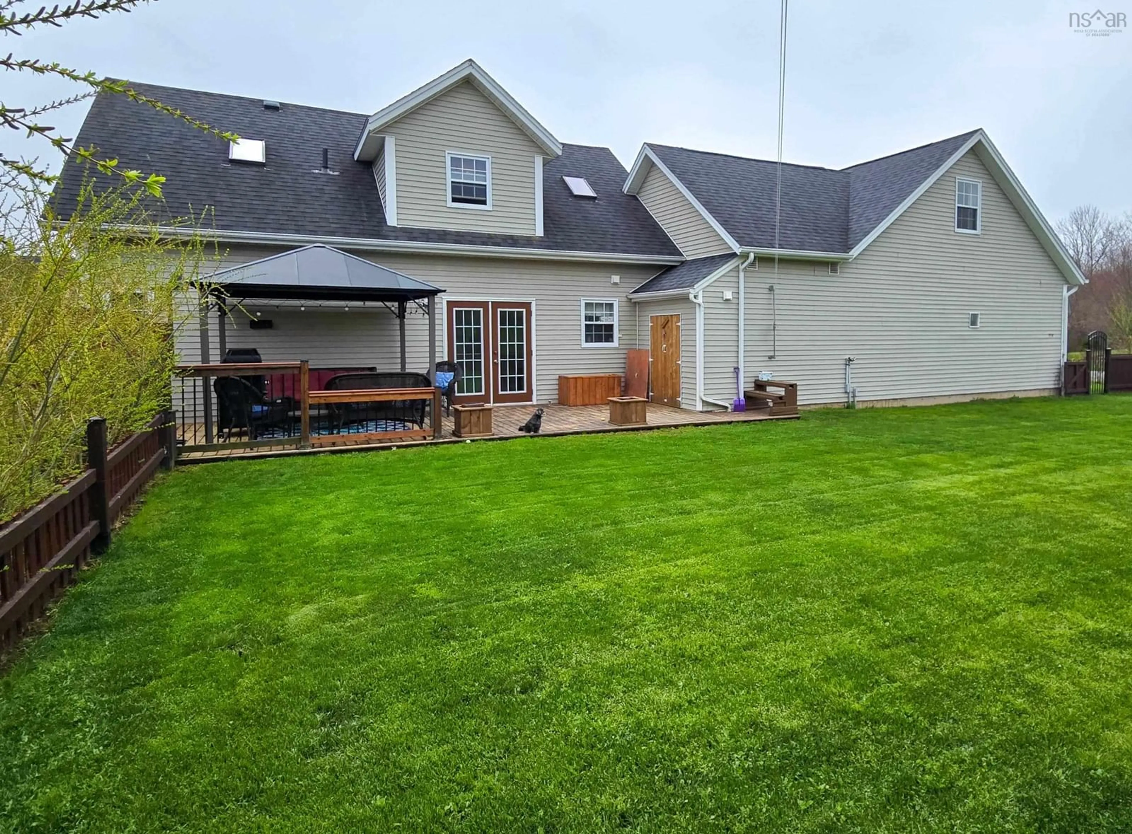 A pic from outside/outdoor area/front of a property/back of a property/a pic from drone, unknown for 3 Cooperage Lane, Port Williams Nova Scotia B0P 1T0