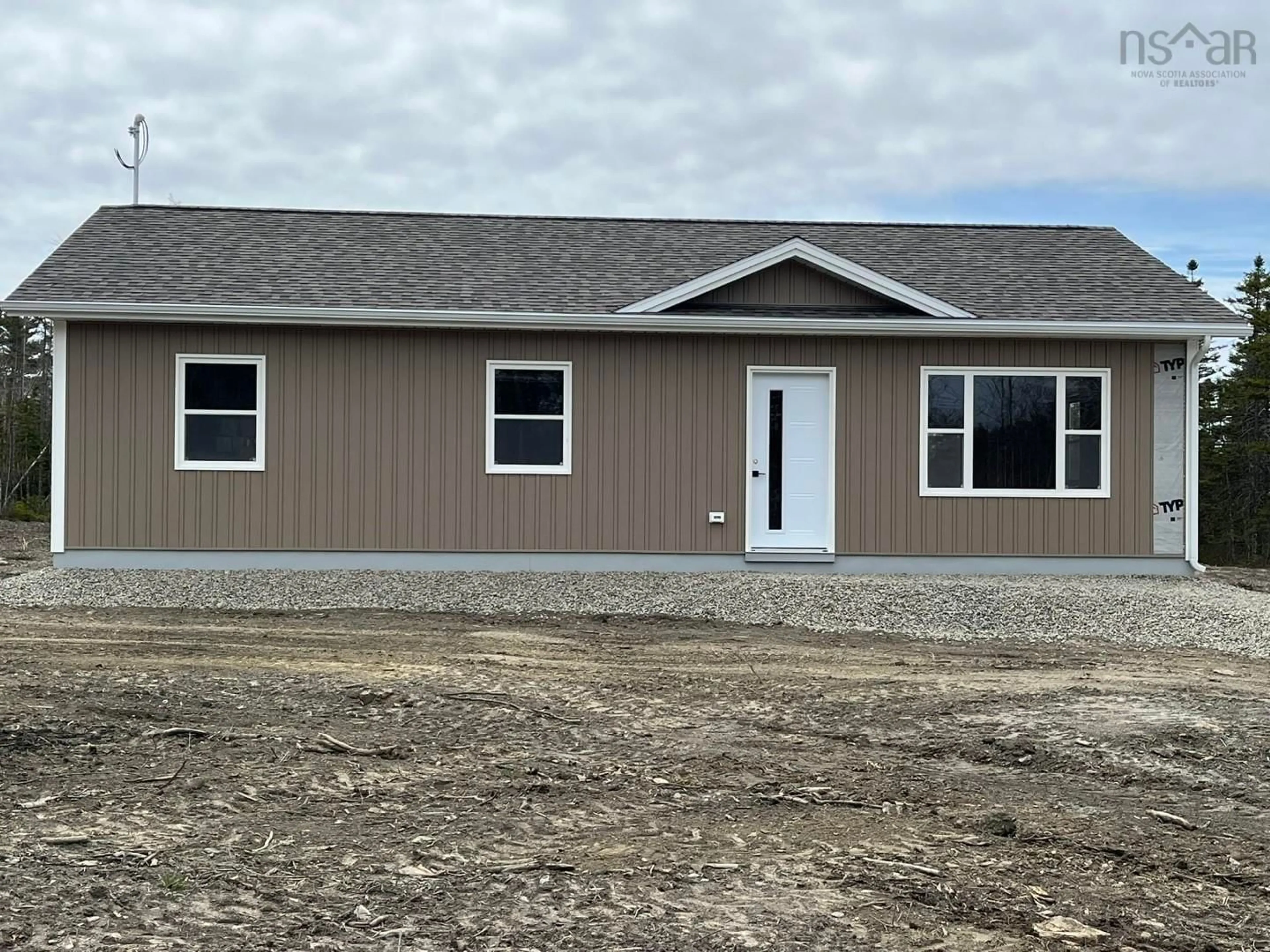 Home with vinyl exterior material, building for 4253 325 Hwy, Newcombville Nova Scotia B4V 7W1