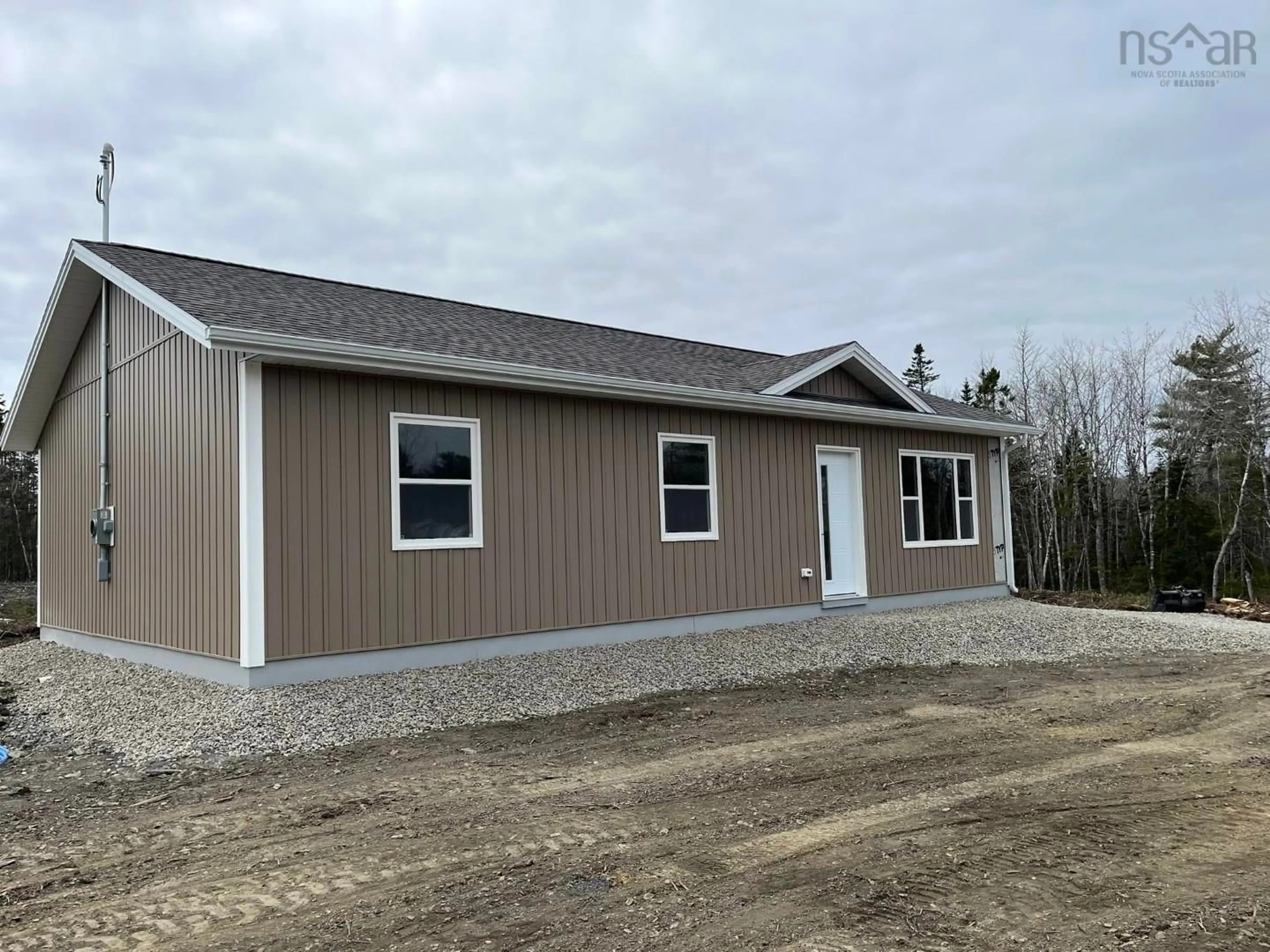 Home with vinyl exterior material, building for 4253 325 Hwy, Newcombville Nova Scotia B4V 7W1