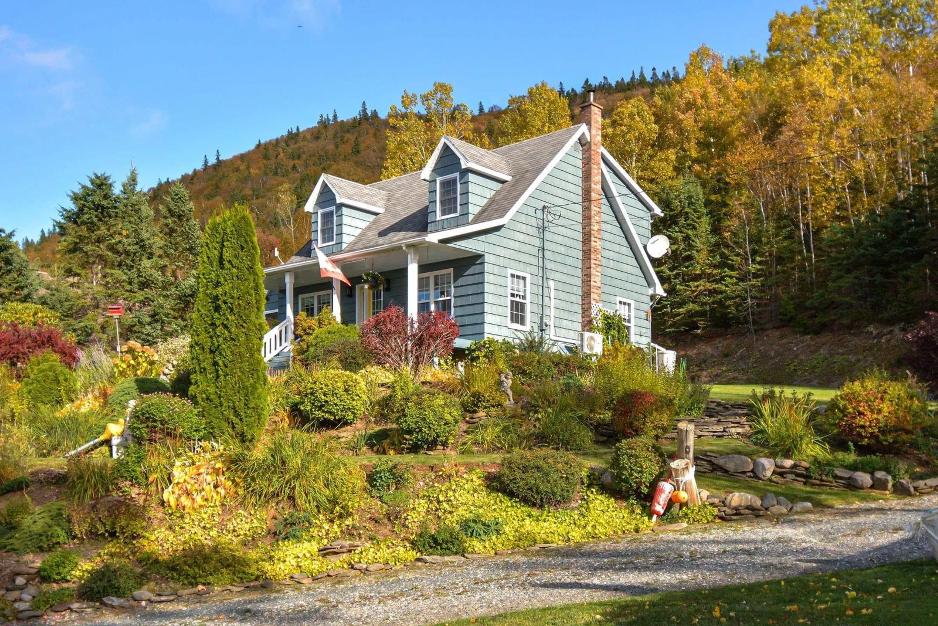 Home with vinyl exterior material, unknown for 3341 Long Island Rd, Barrachois Nova Scotia B1Y 3N1