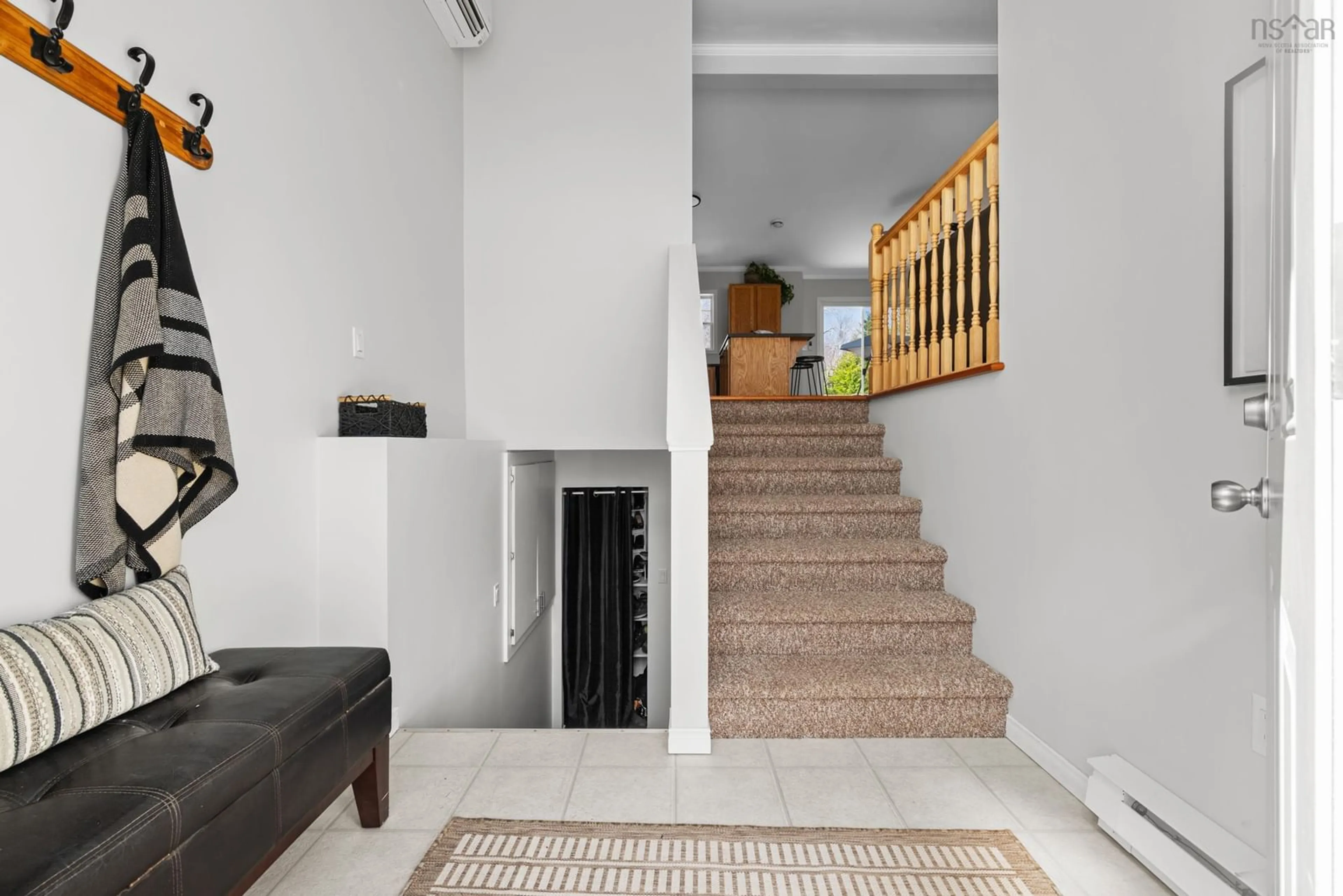 Stairs for 283 Lakecrest Dr, East Uniacke Nova Scotia B0N 1Z0