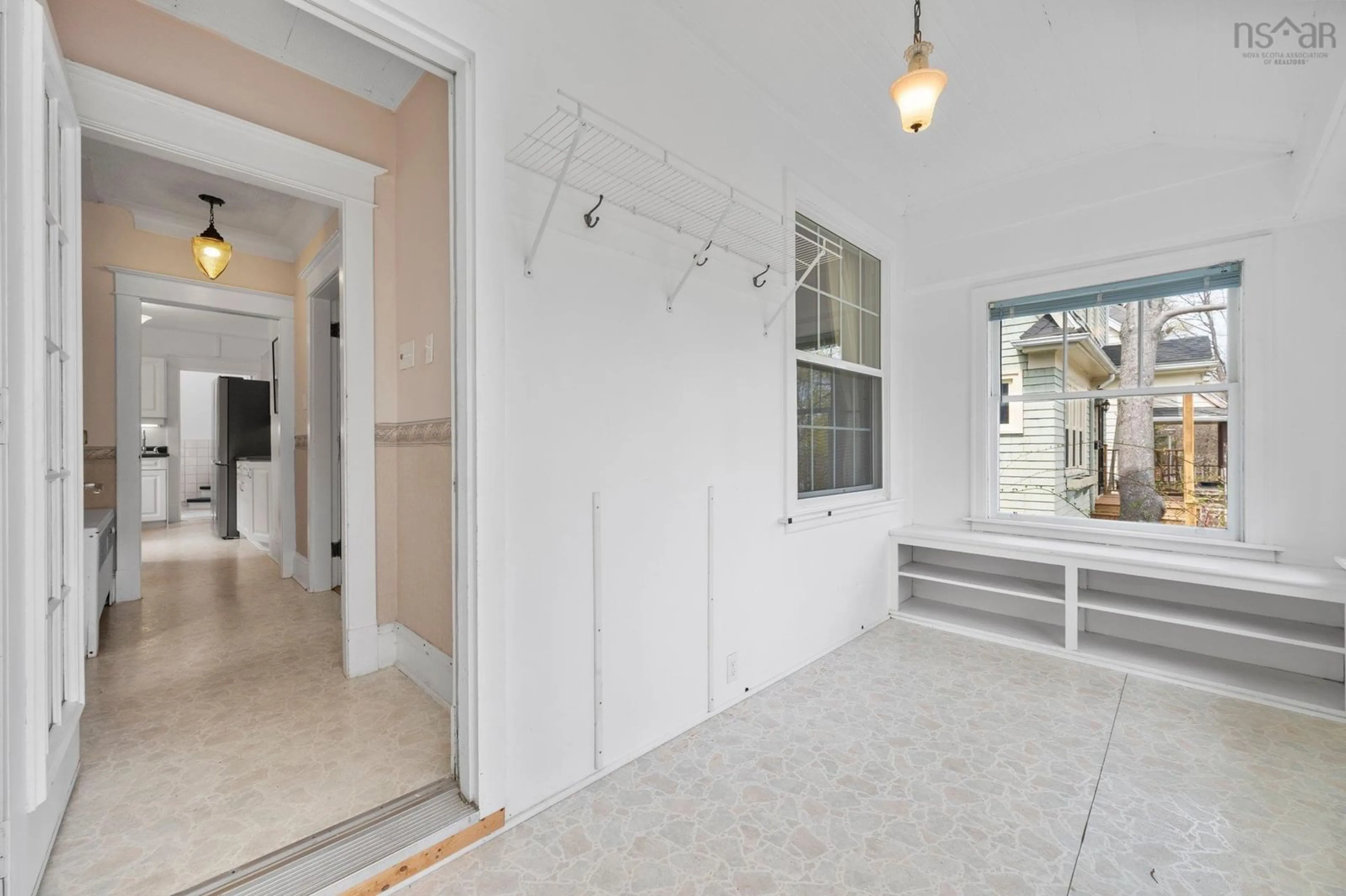 Indoor foyer for 3264 Union St, Halifax Nova Scotia B3K 5H1