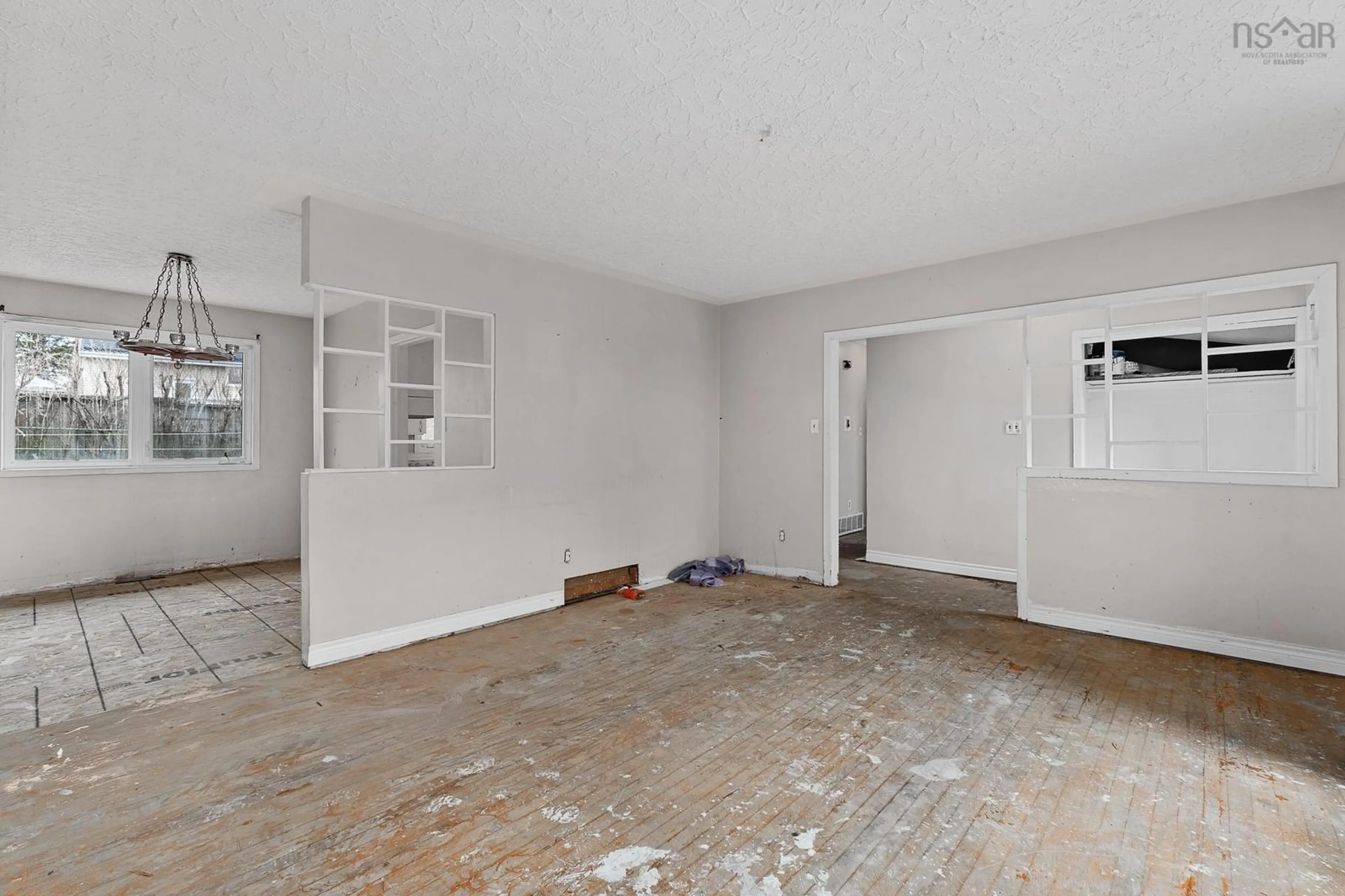 A pic of a room for 18 Edmond Dr, Dartmouth Nova Scotia B2W 2K2