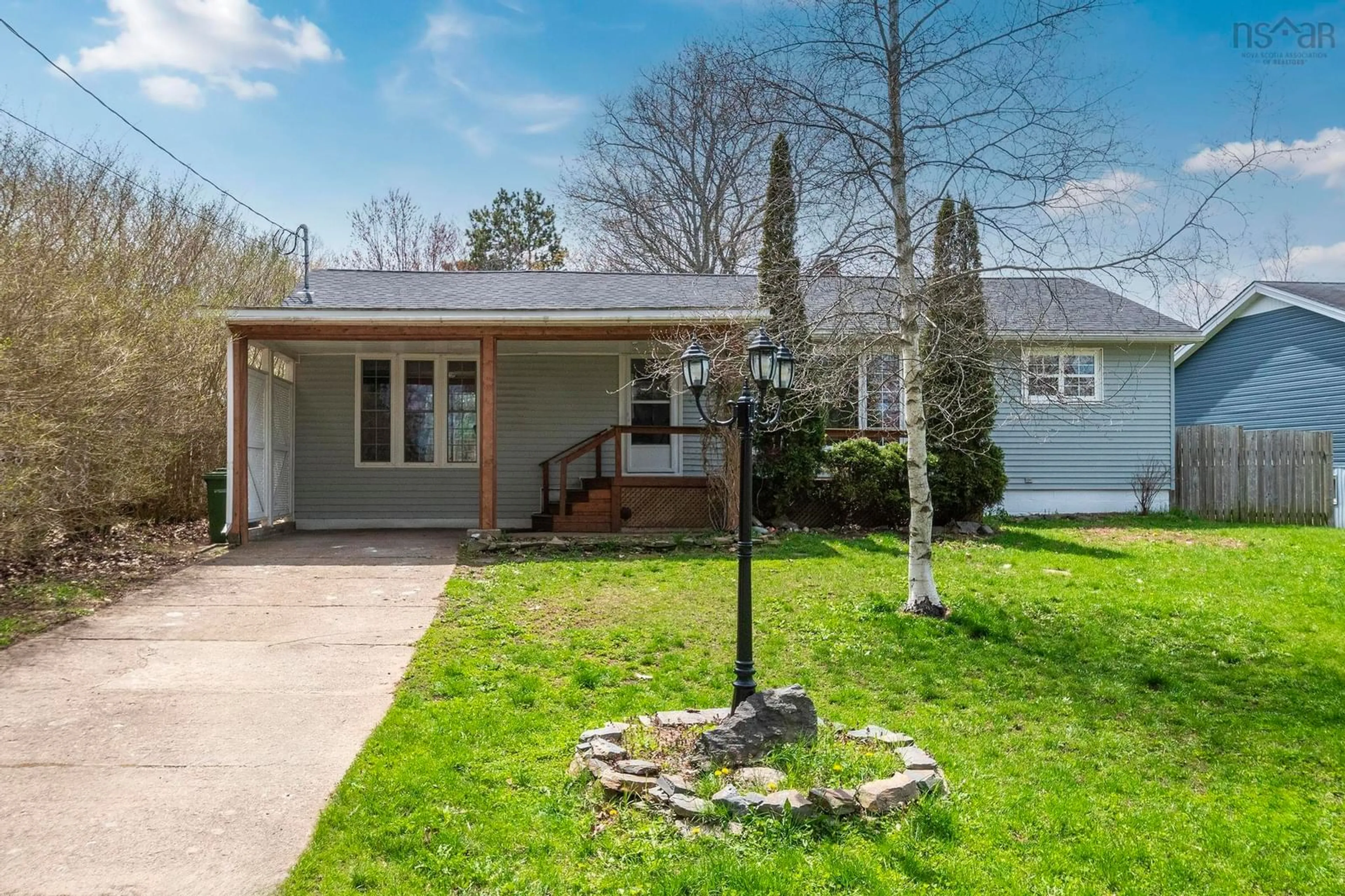 Home with vinyl exterior material, street for 985 Kenwood Ave, Greenwood Nova Scotia B0P 1N0