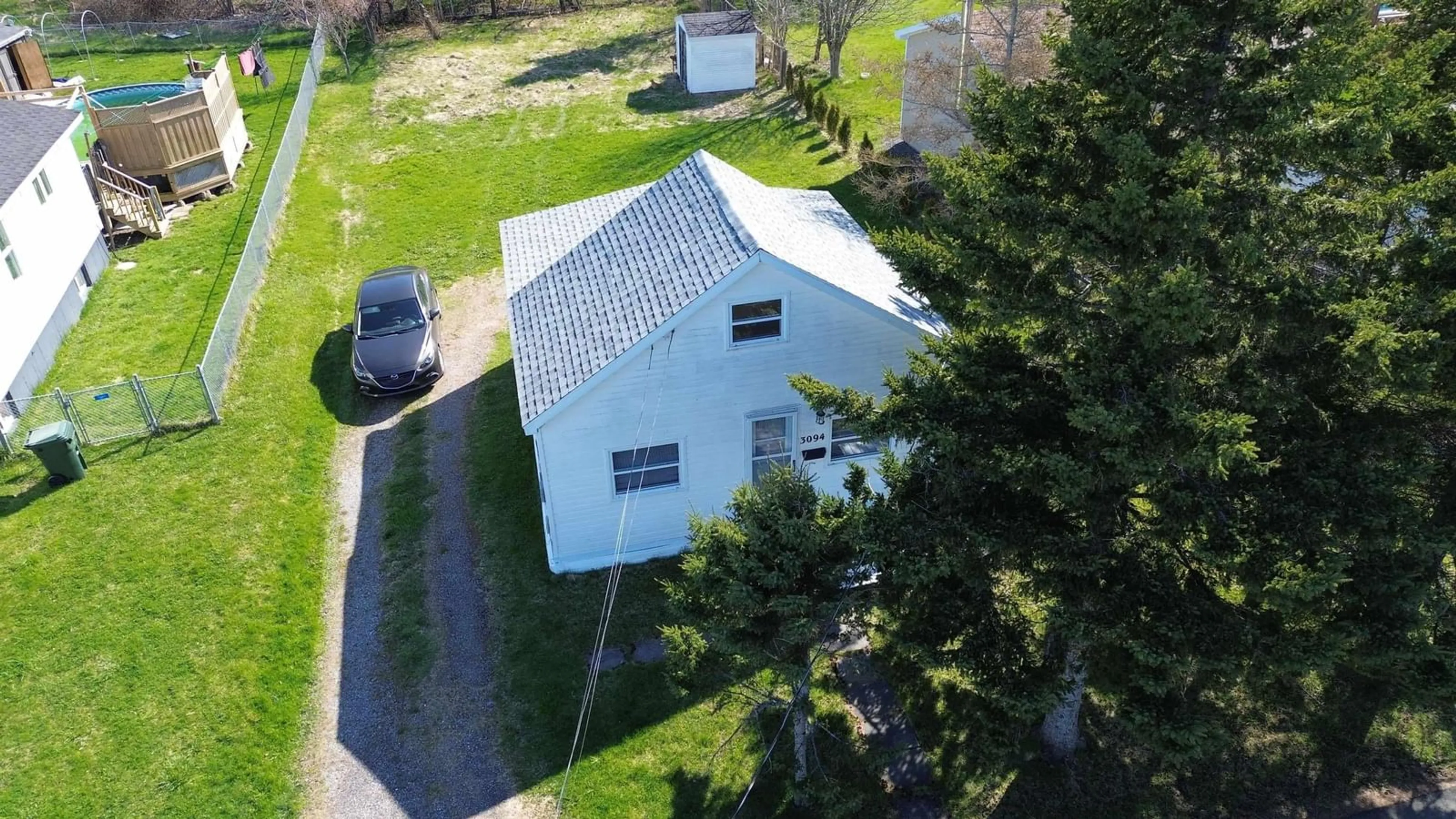A pic from outside/outdoor area/front of a property/back of a property/a pic from drone, unknown for 3094 East Ave, New Waterford Nova Scotia B1H 1S1