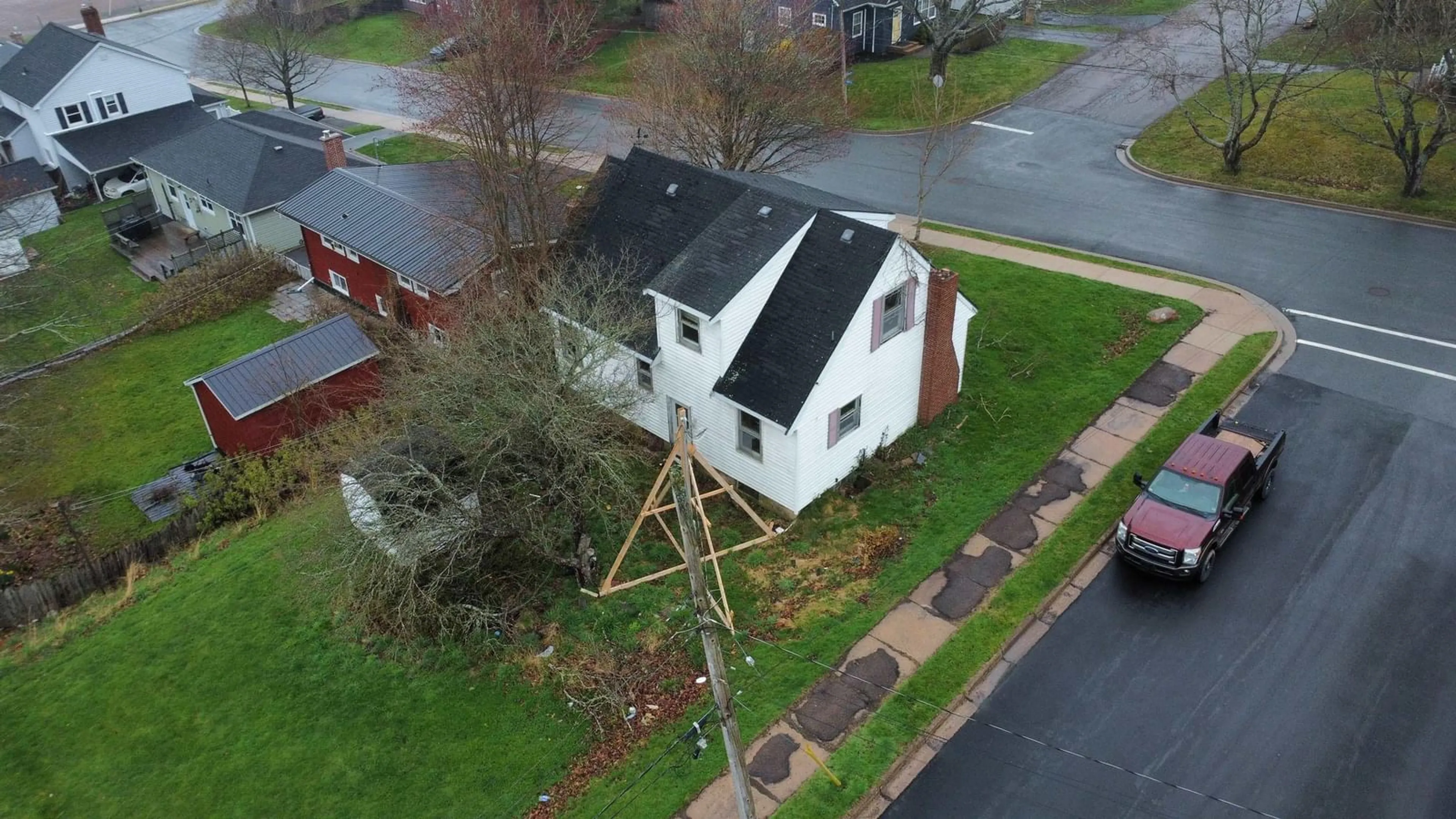 A pic from outside/outdoor area/front of a property/back of a property/a pic from drone, unknown for 46 South St, Truro Nova Scotia B2N 7J4