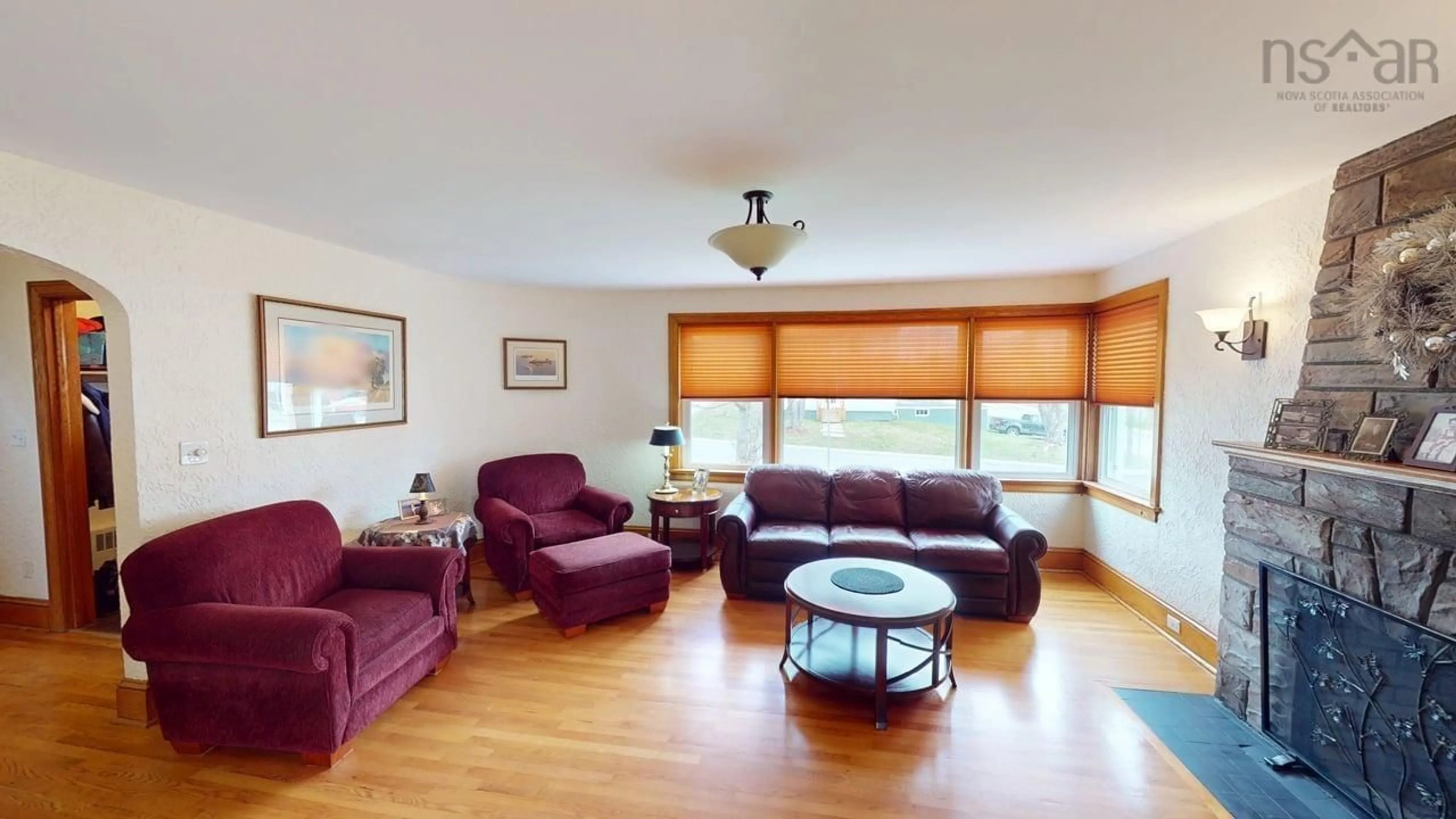 Living room with furniture, wood/laminate floor for 154 Willow Ave, New Glasgow Nova Scotia B2H 1Z9