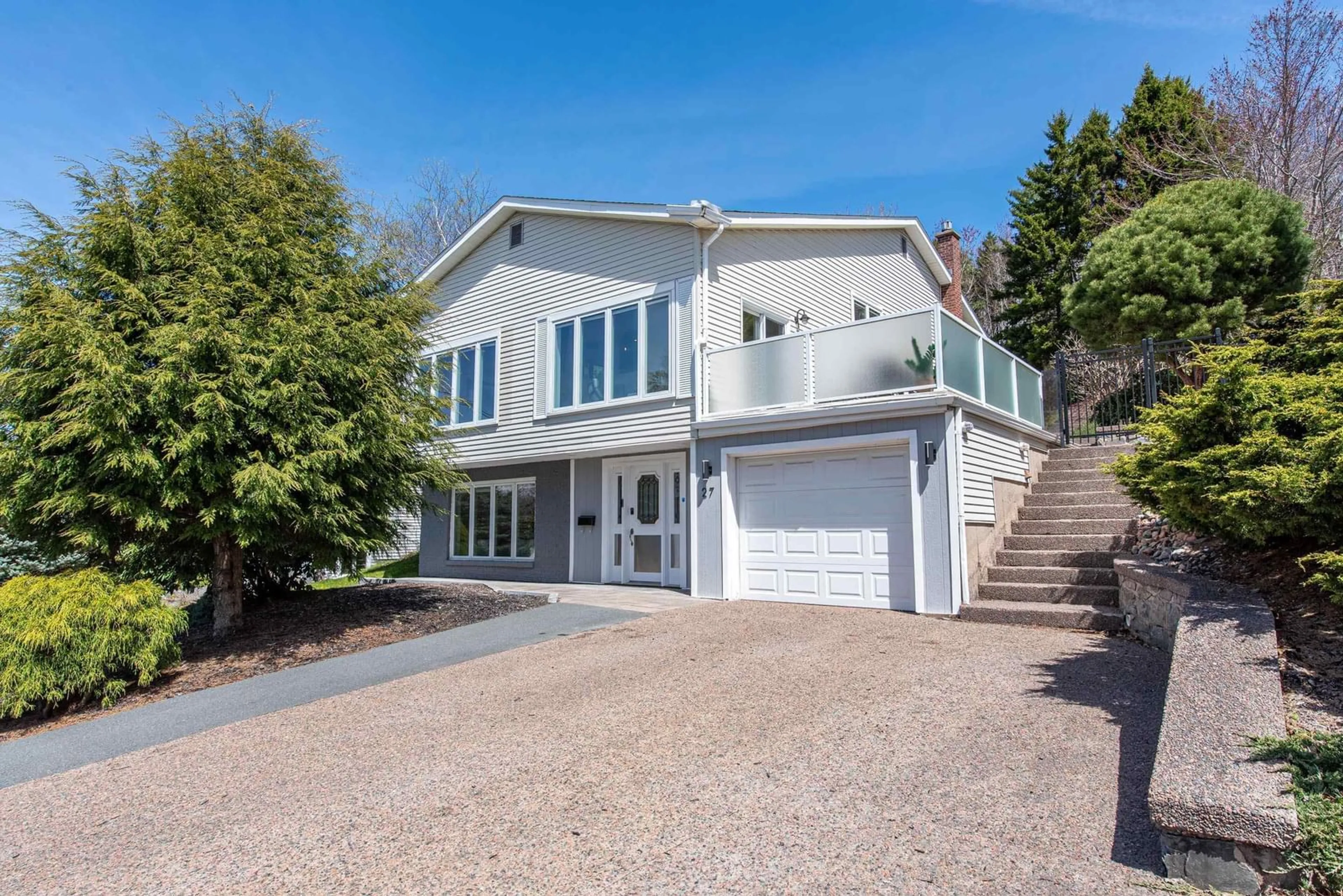 A pic from outside/outdoor area/front of a property/back of a property/a pic from drone, street for 27 Montebello Dr, Dartmouth Nova Scotia B2X 2H1