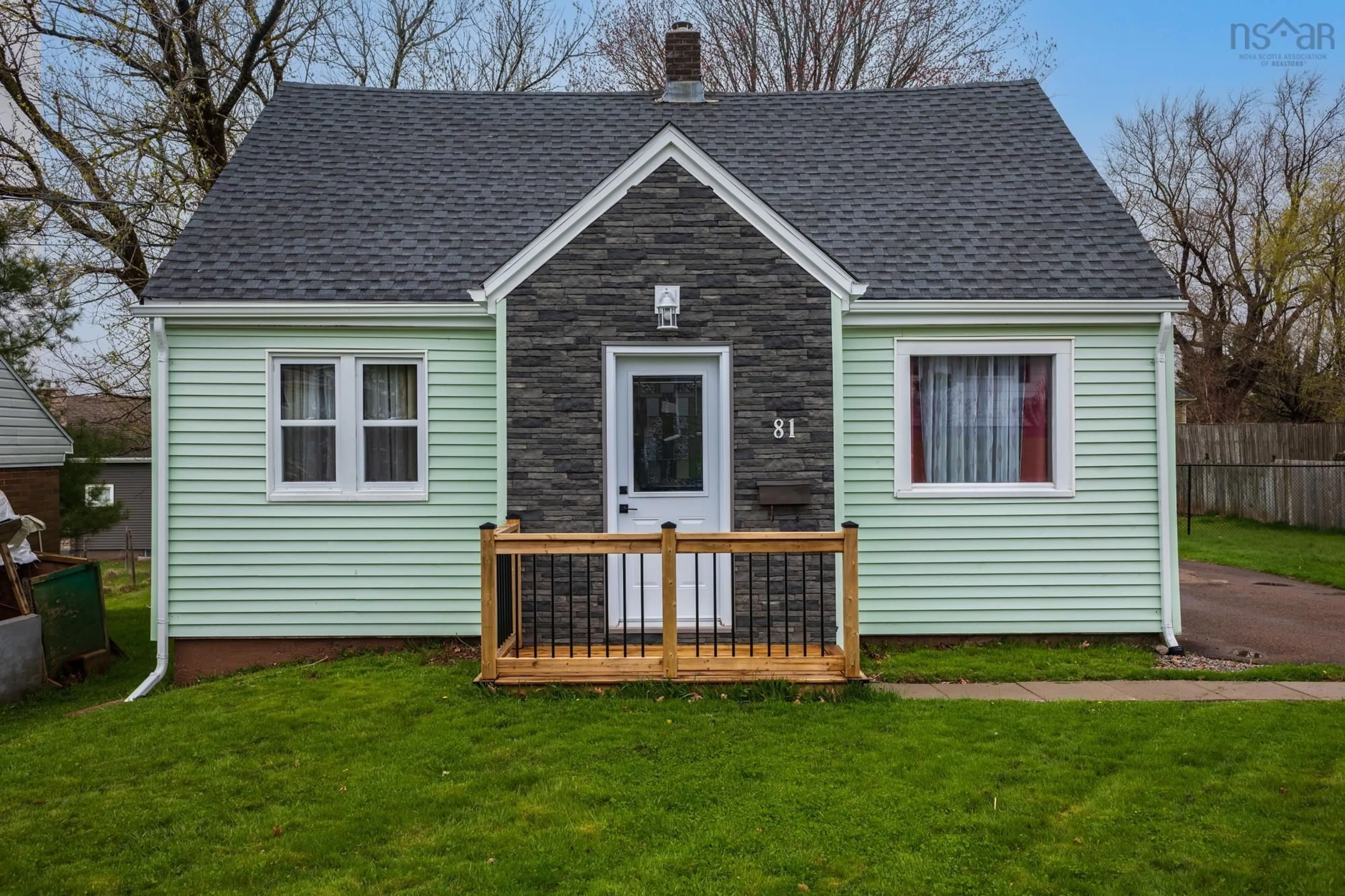 Home with vinyl exterior material, street for 81 Macdonald St, Truro Nova Scotia B2N 1T5