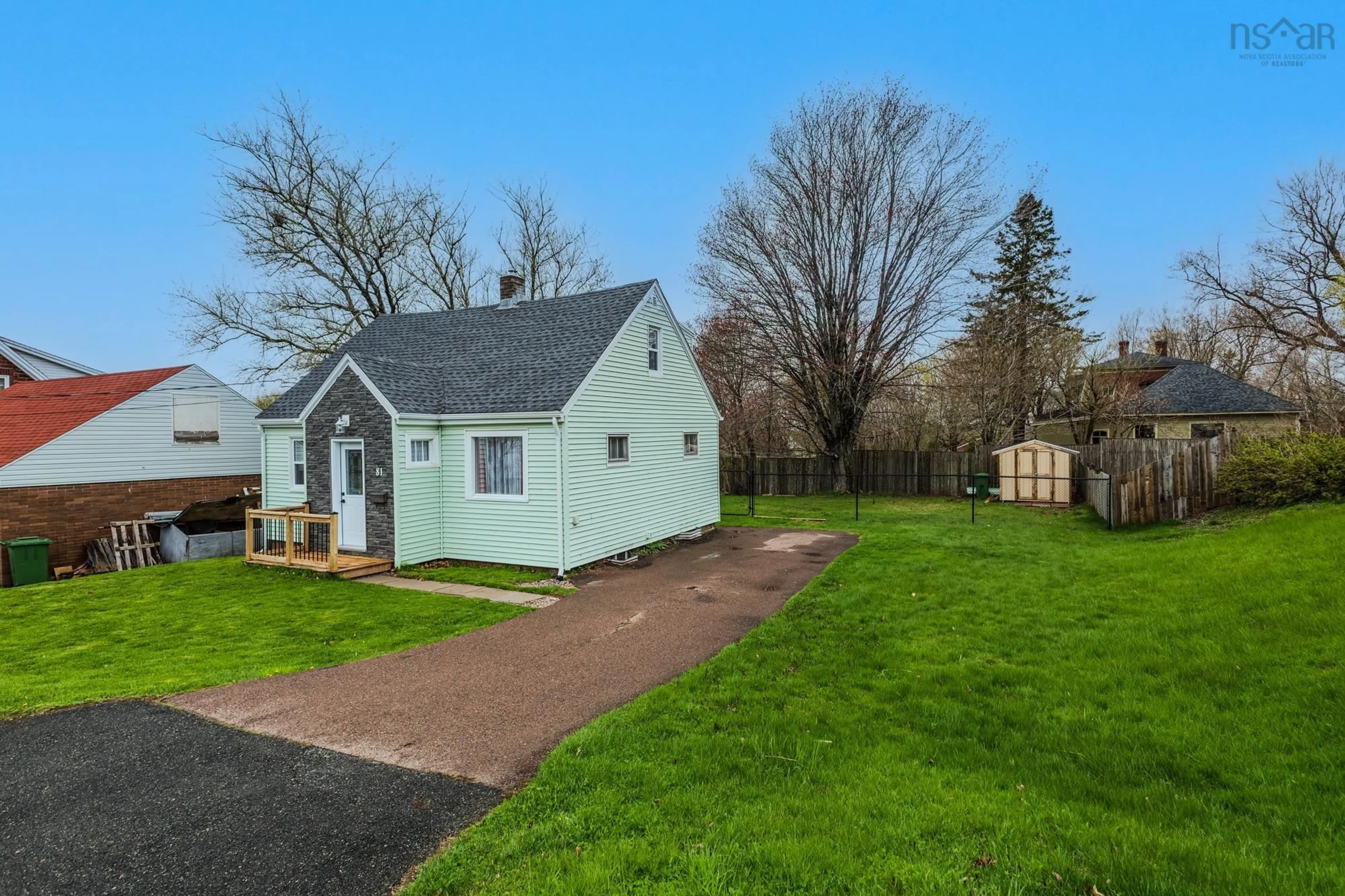 A pic from outside/outdoor area/front of a property/back of a property/a pic from drone, street for 81 Macdonald St, Truro Nova Scotia B2N 1T5
