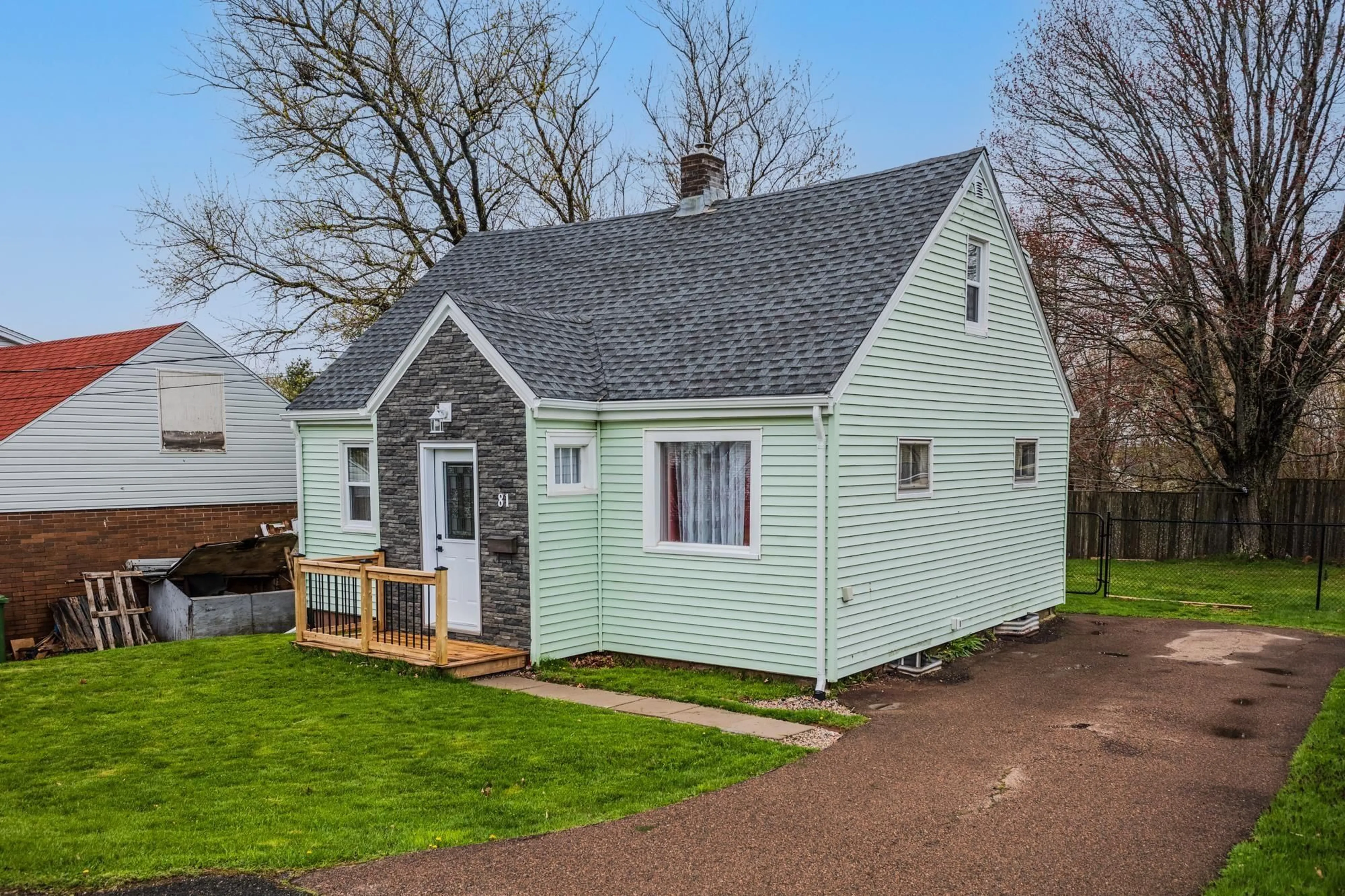 Unknown for 81 Macdonald St, Truro Nova Scotia B2N 1T5