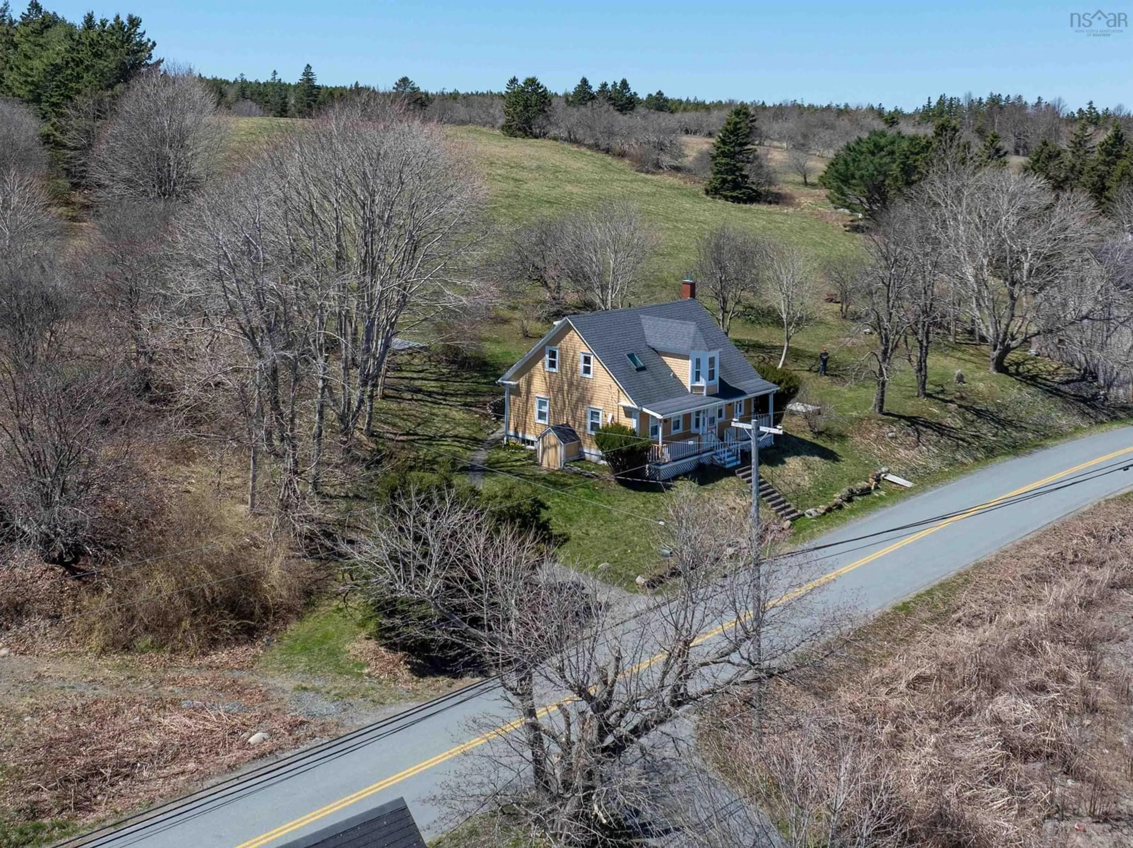 A pic from outside/outdoor area/front of a property/back of a property/a pic from drone, unknown for 406 Kingsburg Rd, Lower Rose Bay Nova Scotia B0J 2X0