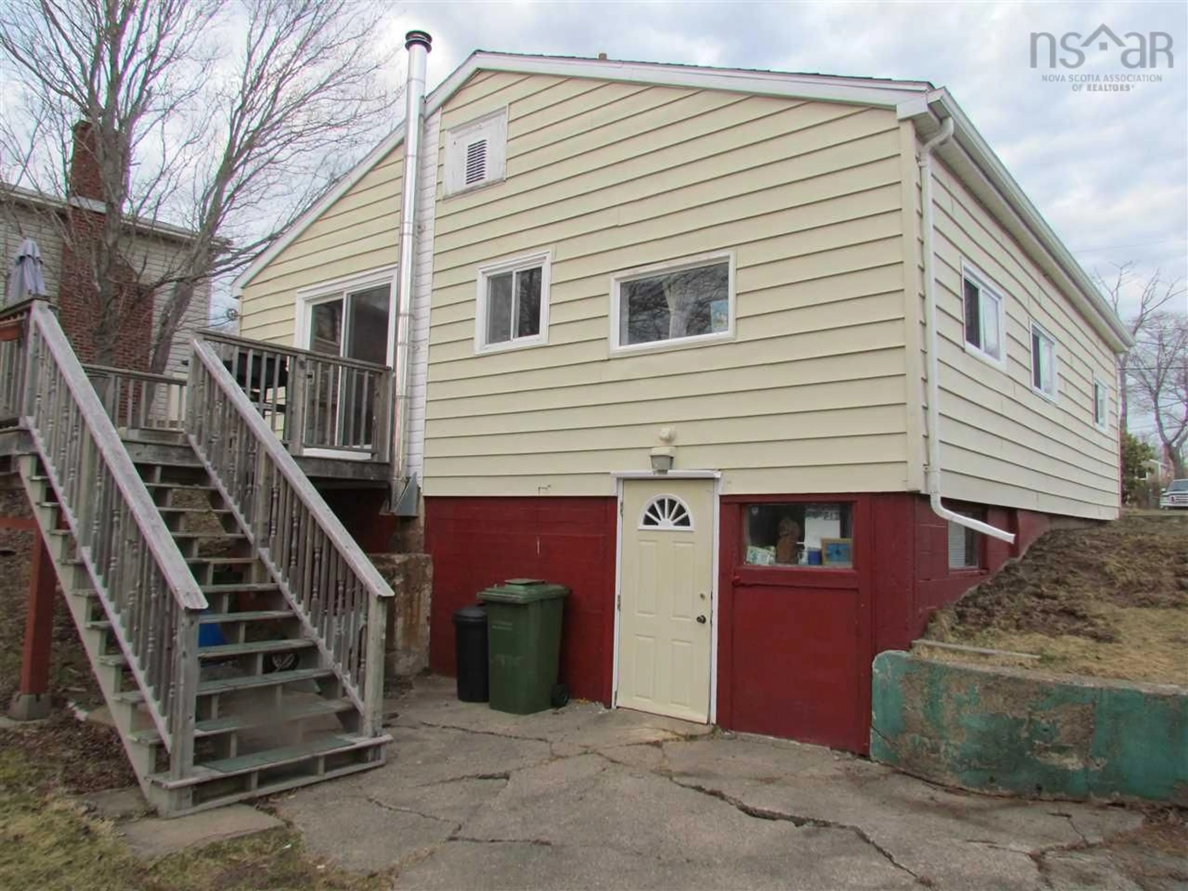 Unknown for 32 Circle Dr, Halifax Nova Scotia B3P 1K2