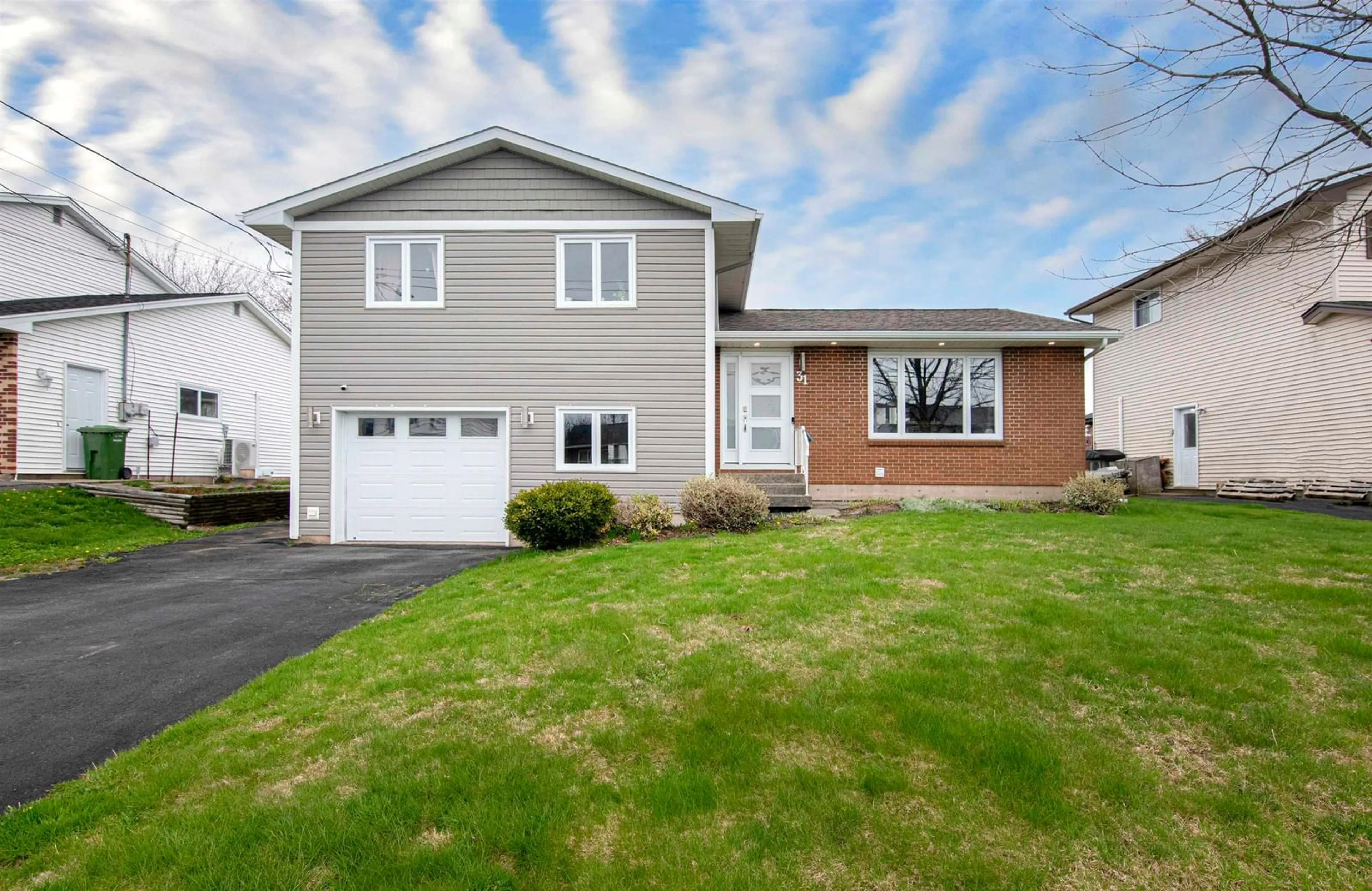 Home with vinyl exterior material, street for 31 Eagle Lane, Dartmouth Nova Scotia B2V 2B9