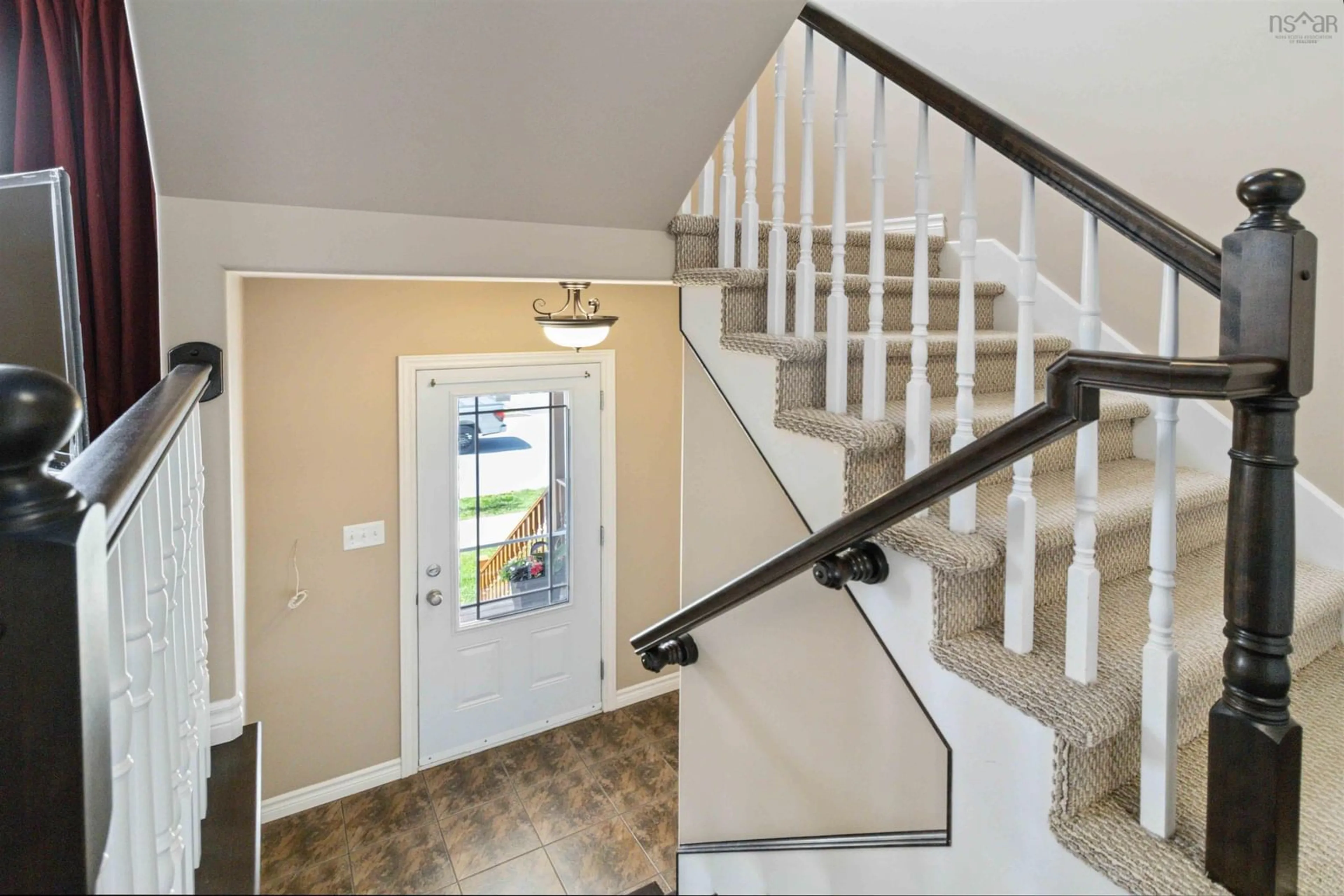 Indoor entryway for 42 Lier Ridge, Halifax Nova Scotia B3P 0C7