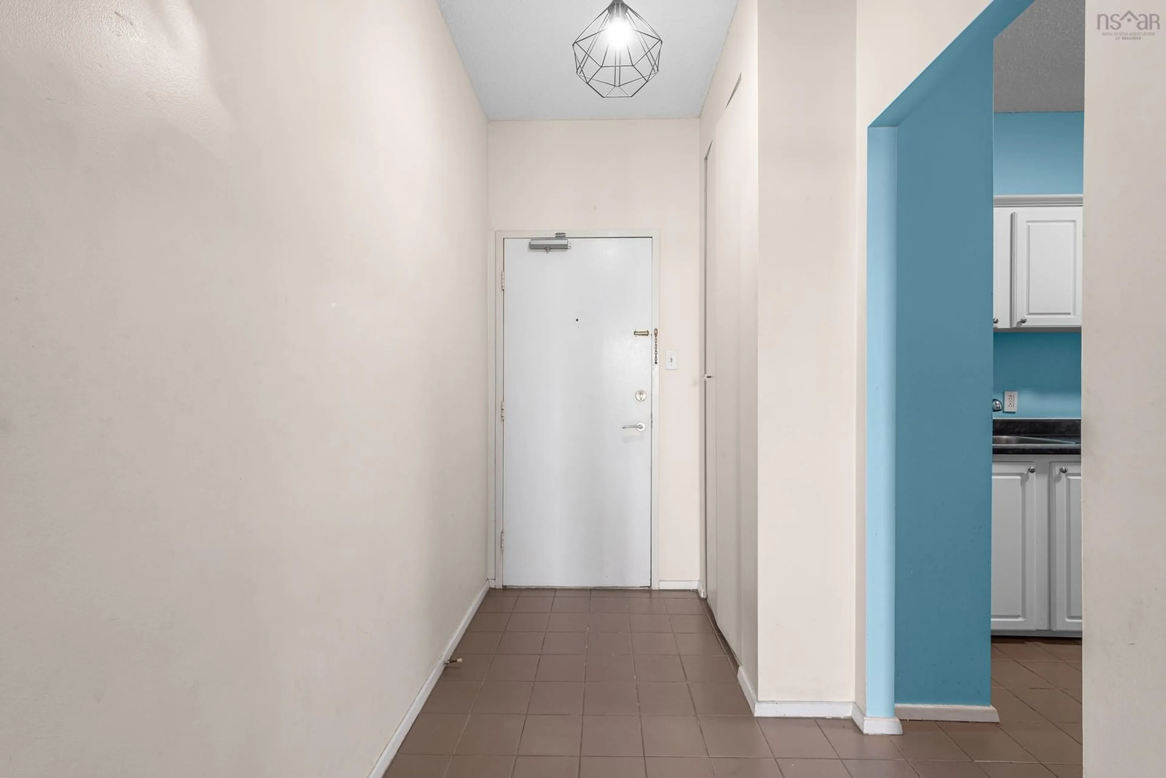 Indoor foyer for 105 Dunbrack St #802, Halifax Nova Scotia B3M 3G7