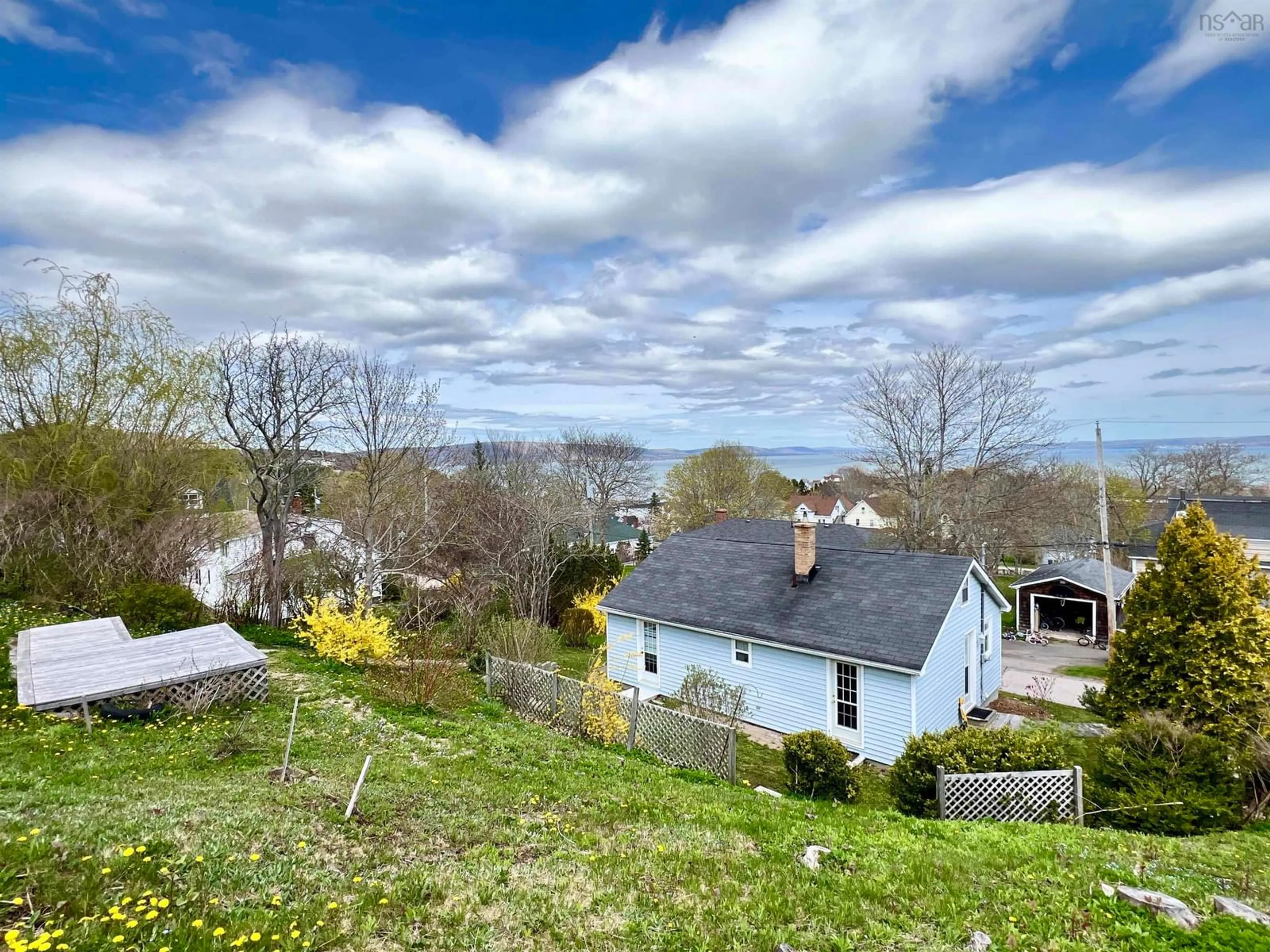 A pic from outside/outdoor area/front of a property/back of a property/a pic from drone, water/lake/river/ocean view for 179 Second Ave, Digby Nova Scotia B0V 1A0