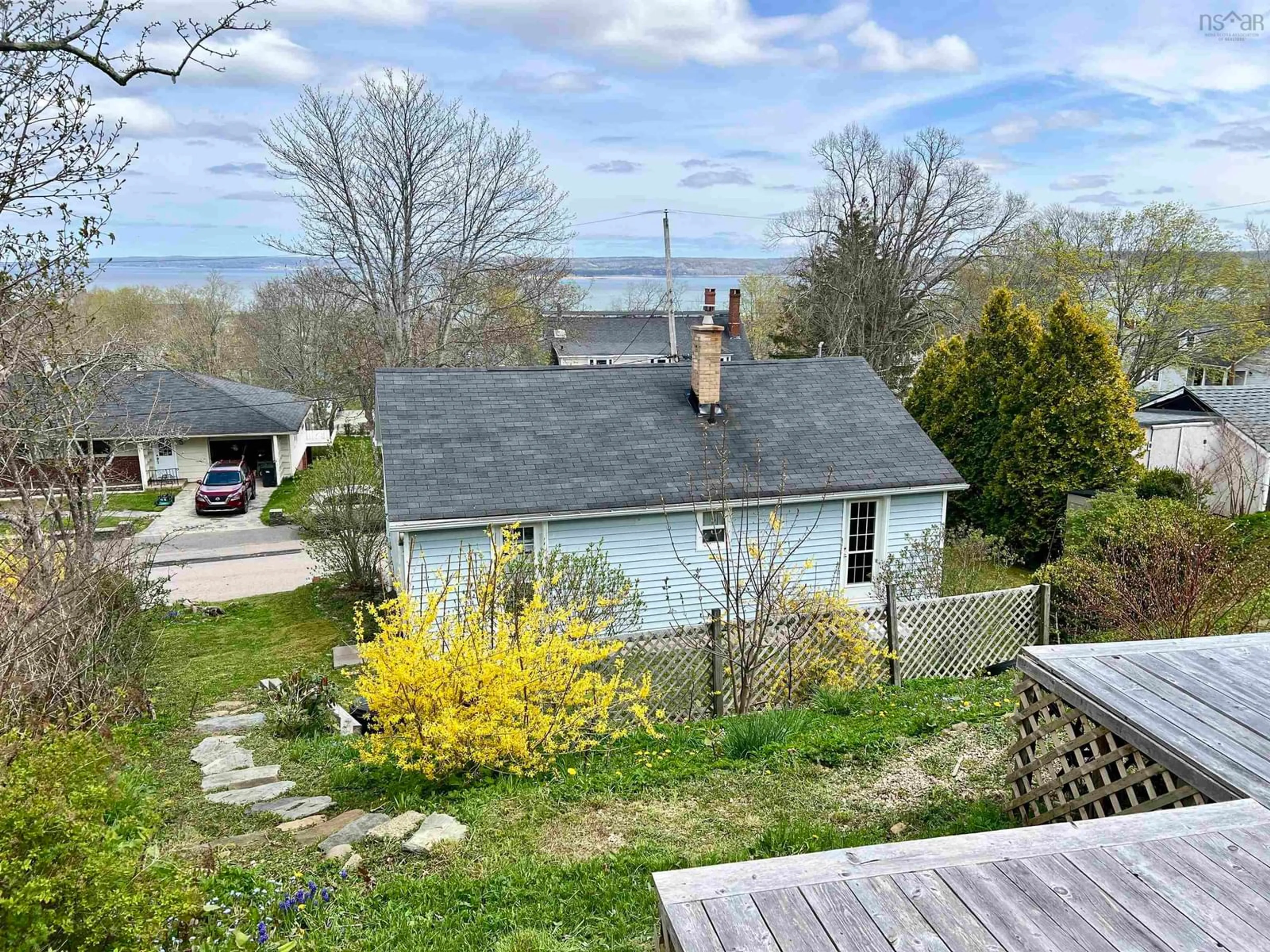 A pic from outside/outdoor area/front of a property/back of a property/a pic from drone, water/lake/river/ocean view for 179 Second Ave, Digby Nova Scotia B0V 1A0