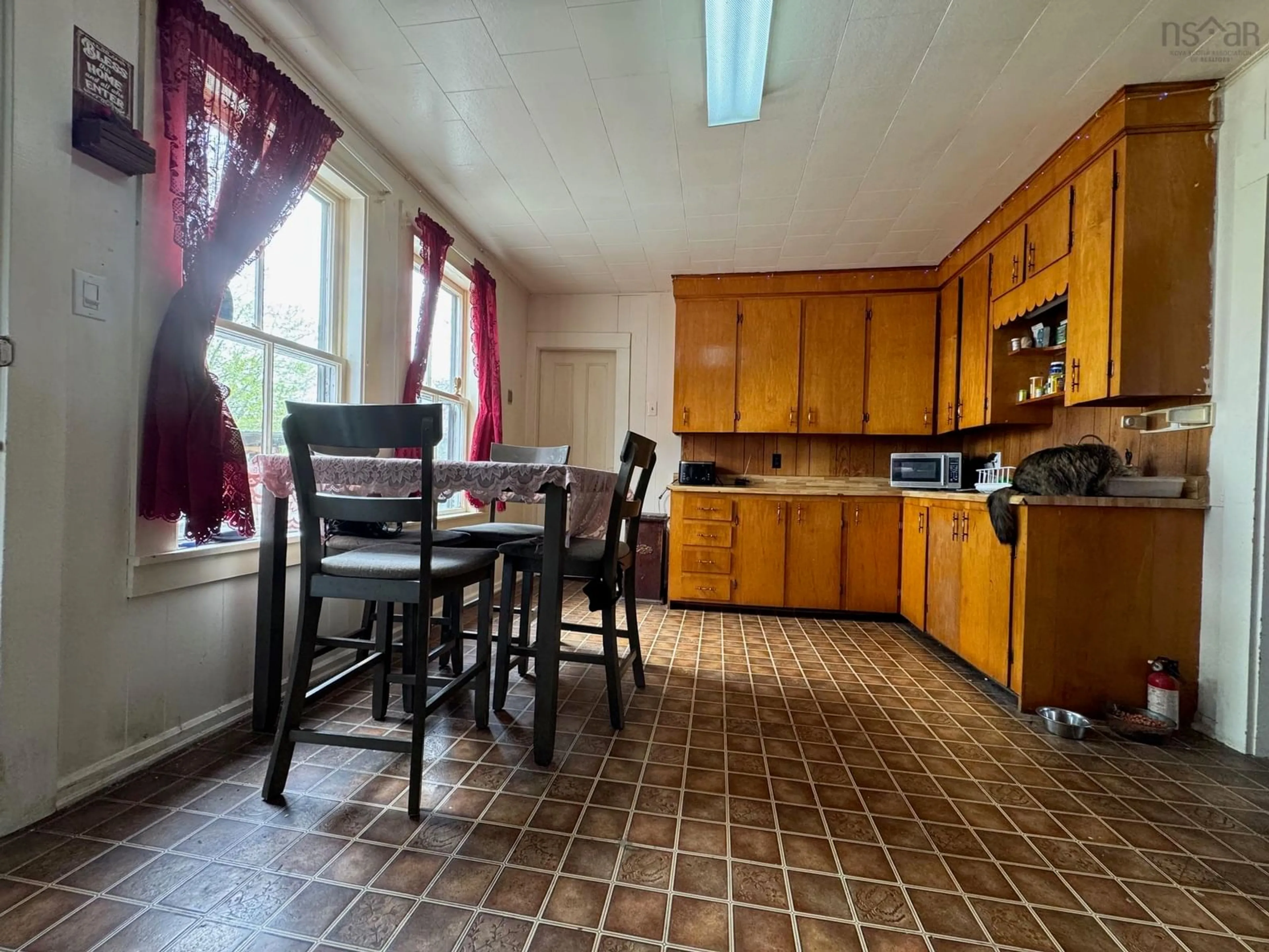Standard kitchen, unknown for 9773 Highway 8, Caledonia Nova Scotia B0T 1B0