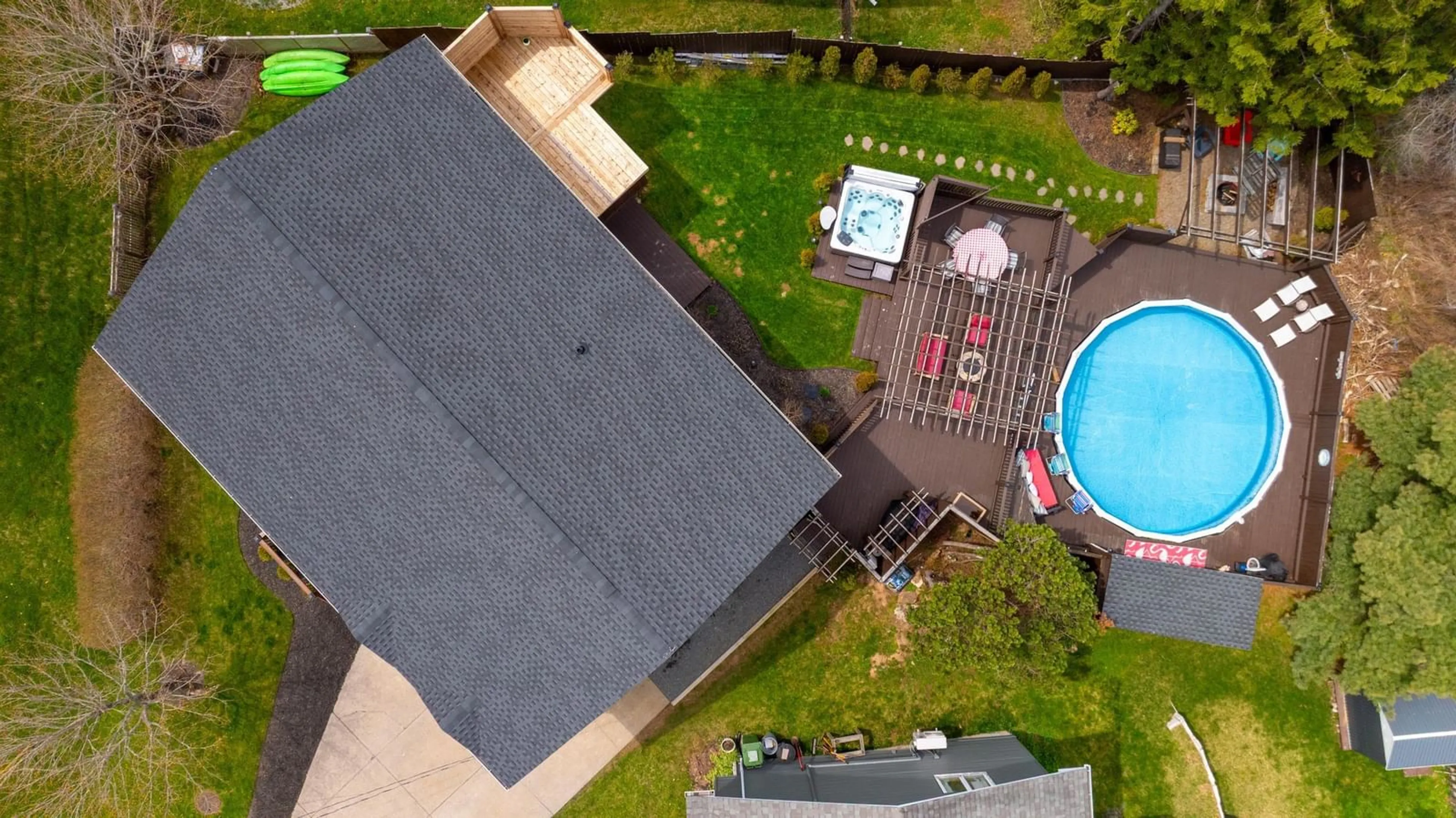A pic from outside/outdoor area/front of a property/back of a property/a pic from drone, unknown for 22 Braemont Crt, Middle Sackville Nova Scotia B4E 3A1