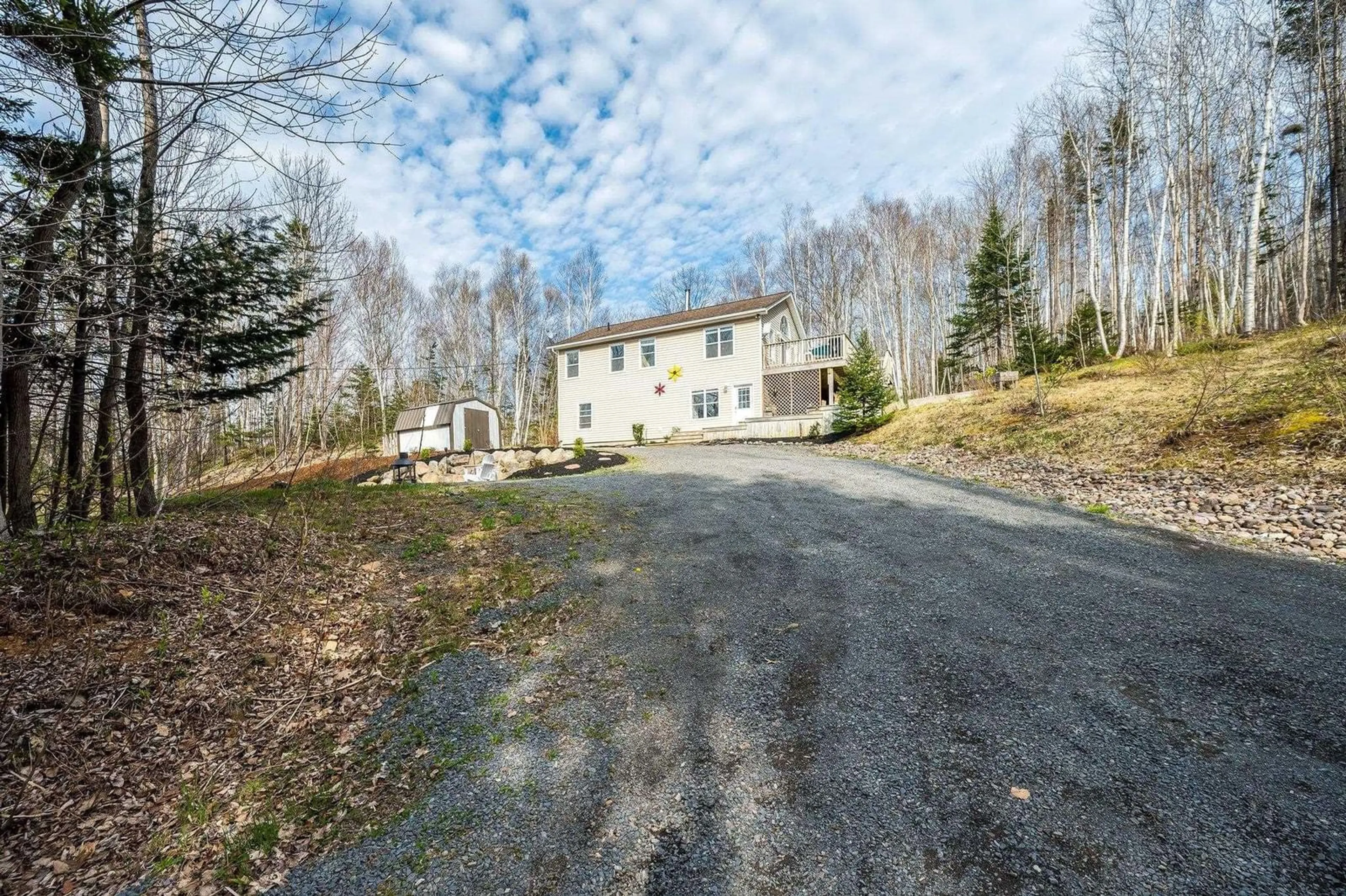 A pic from outside/outdoor area/front of a property/back of a property/a pic from drone, unknown for 284 Slaytor Road, Gaspereau Nova Scotia B4P 2R1