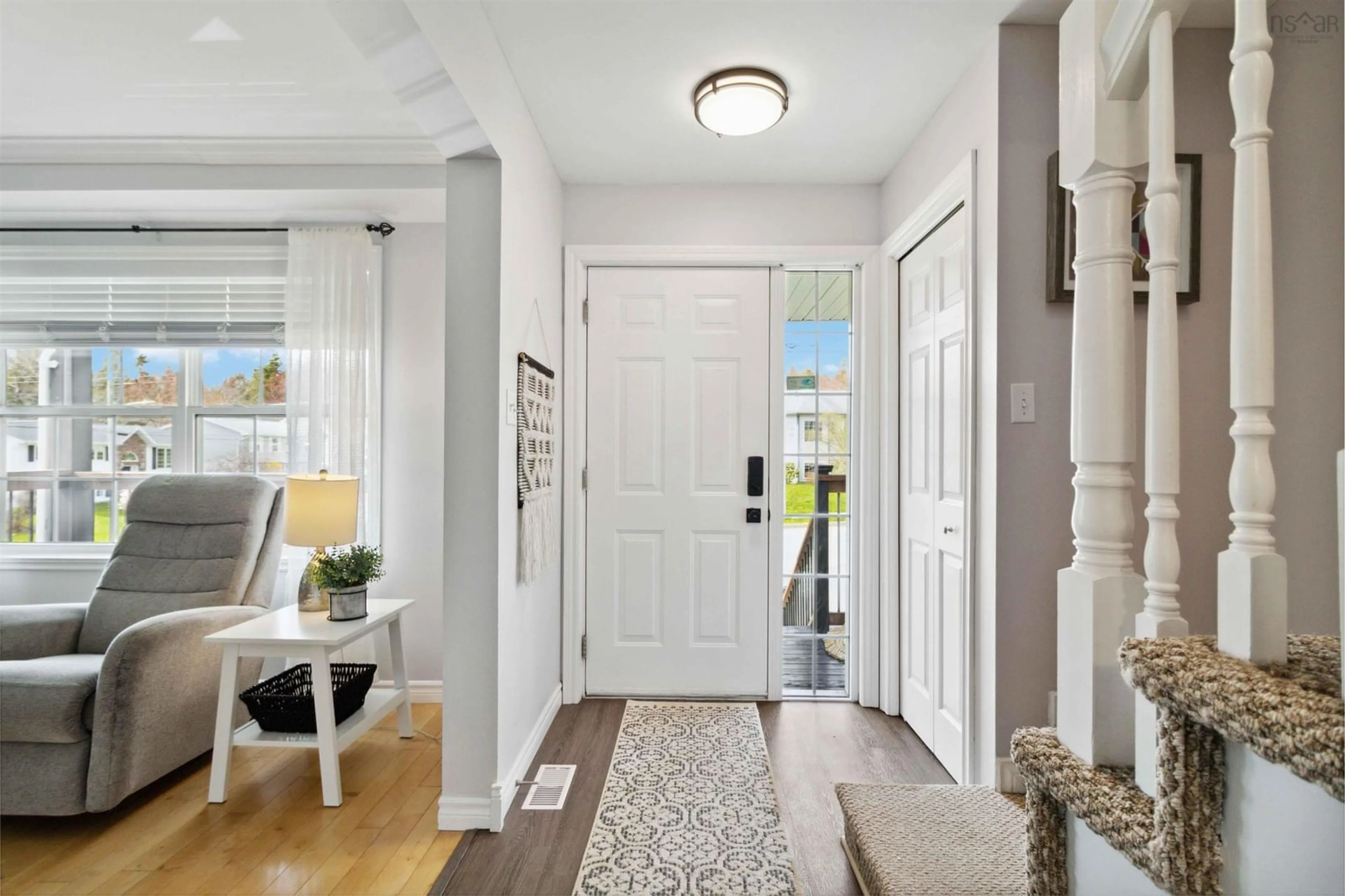 Indoor entryway for 43 Rossing Dr, Middle Sackville Nova Scotia B4E 3E5