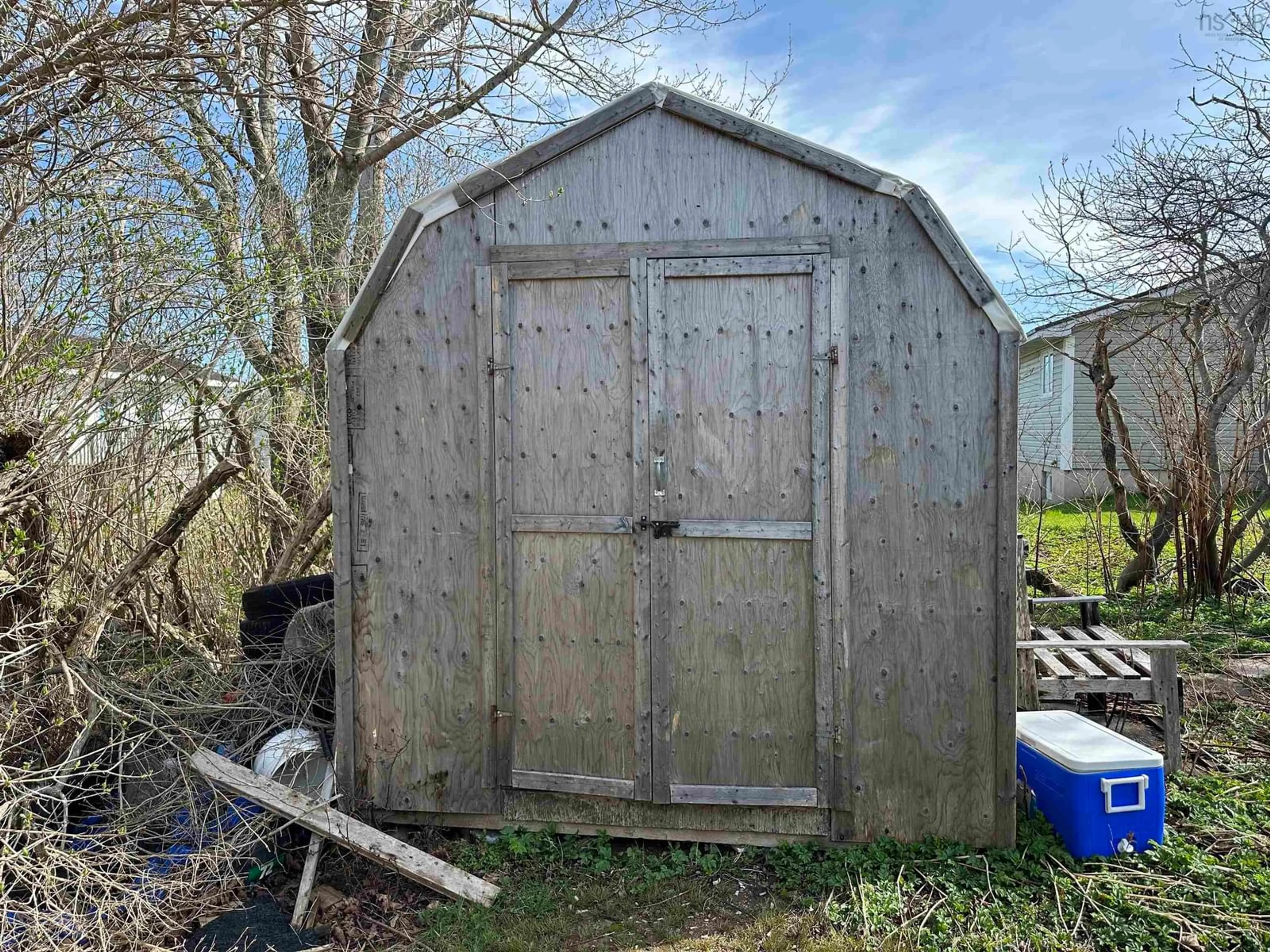 Shed for 180 Monteith Ave, Westmount Nova Scotia B1R 1L1