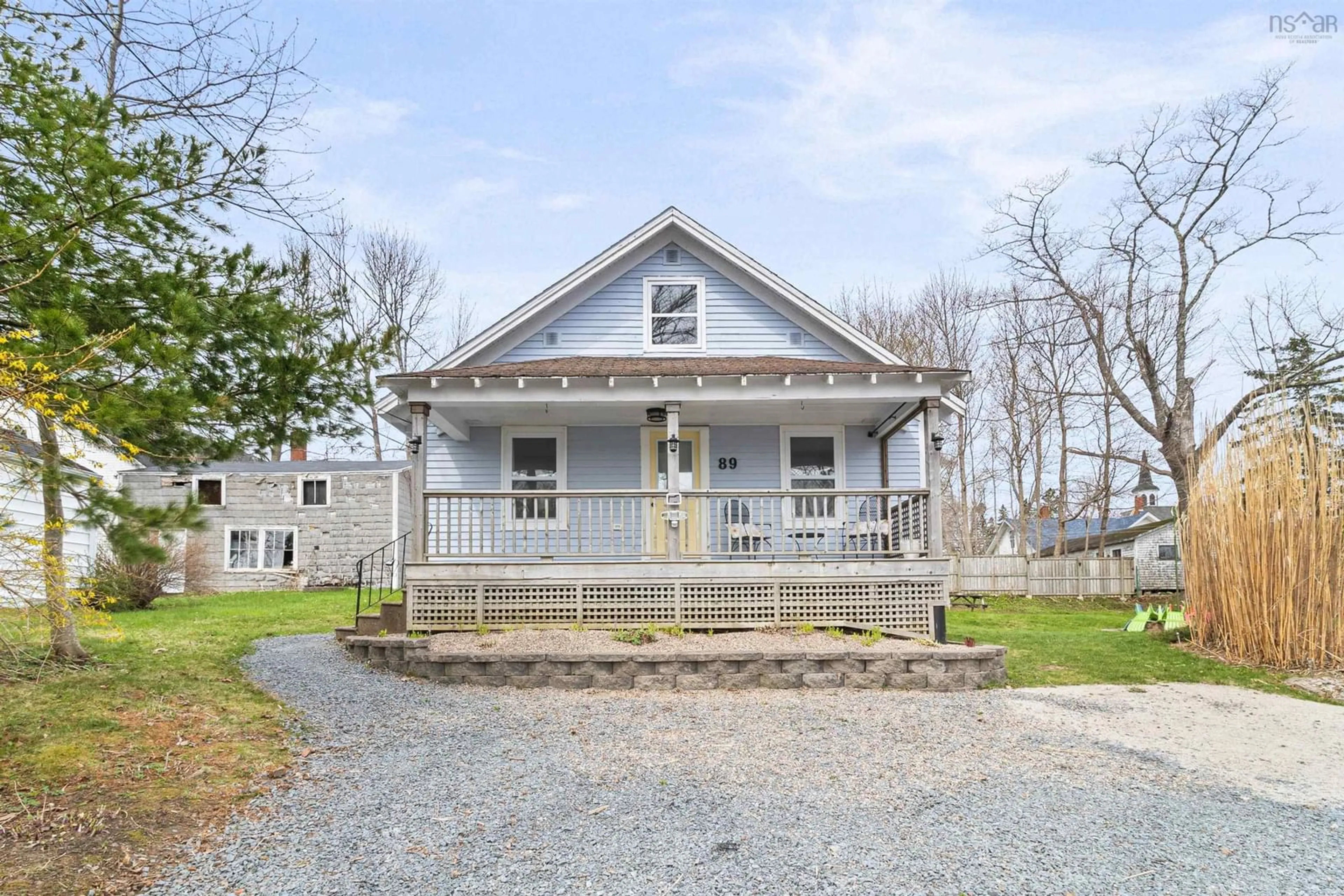 Unknown for 89&93 Queen St, Chester Nova Scotia B0J 1J0