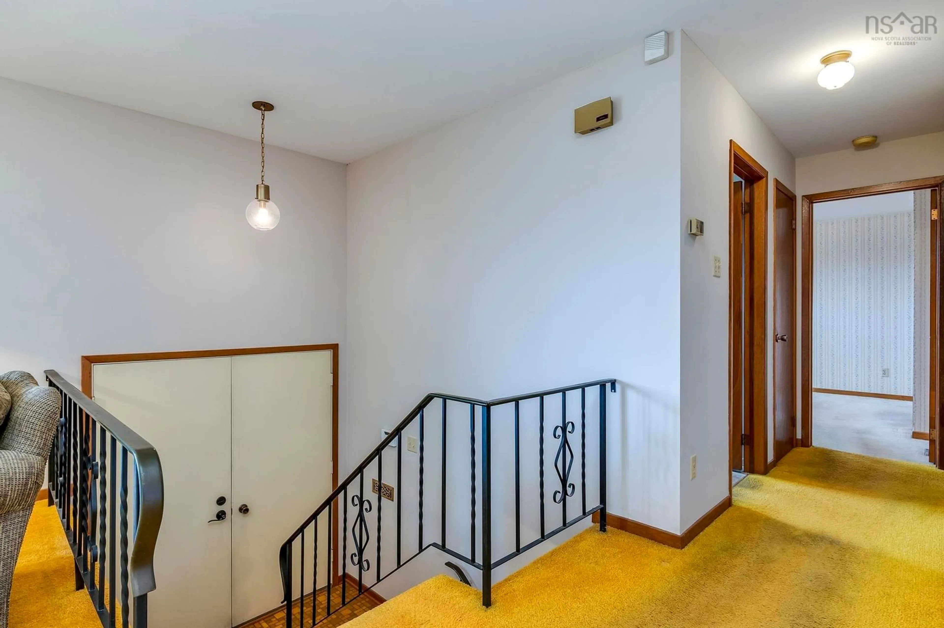 Indoor foyer for 31 Skeena Street, Dartmouth Nova Scotia B2W 1P7