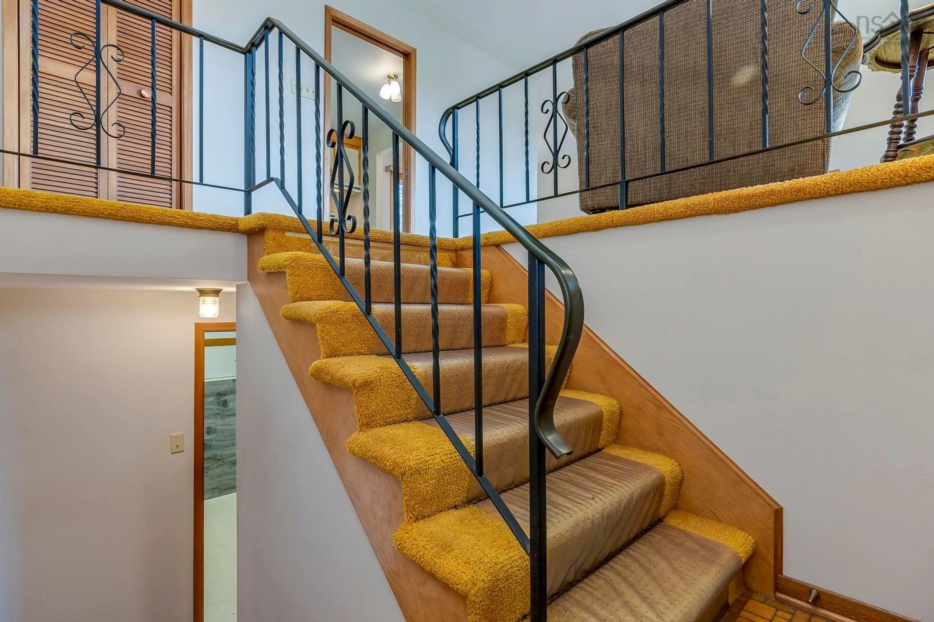 Stairs for 31 Skeena Street, Dartmouth Nova Scotia B2W 1P7