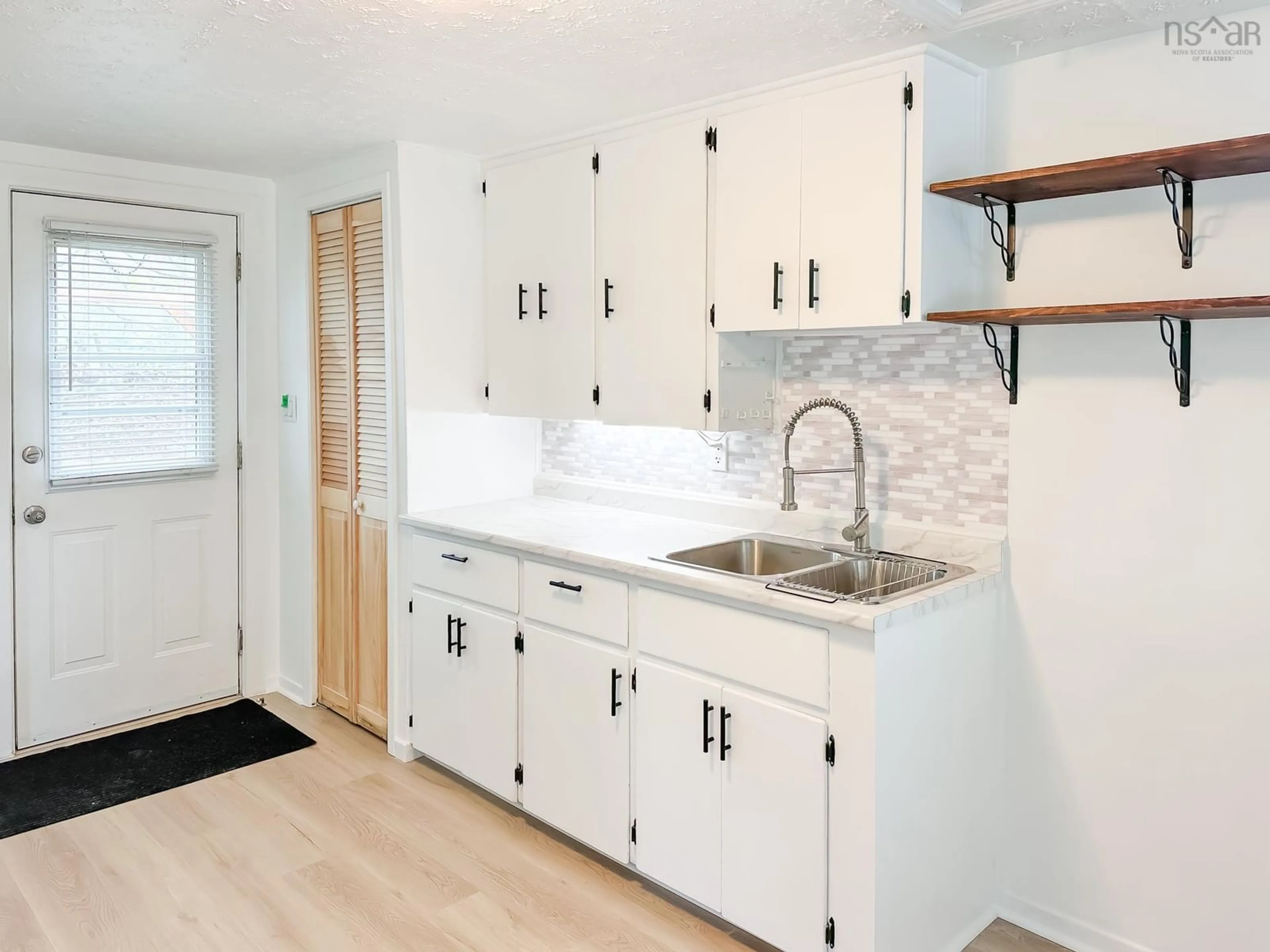 Open concept kitchen, unknown for 211 Oakdene Ave, North Kentville Nova Scotia B4N 2C3