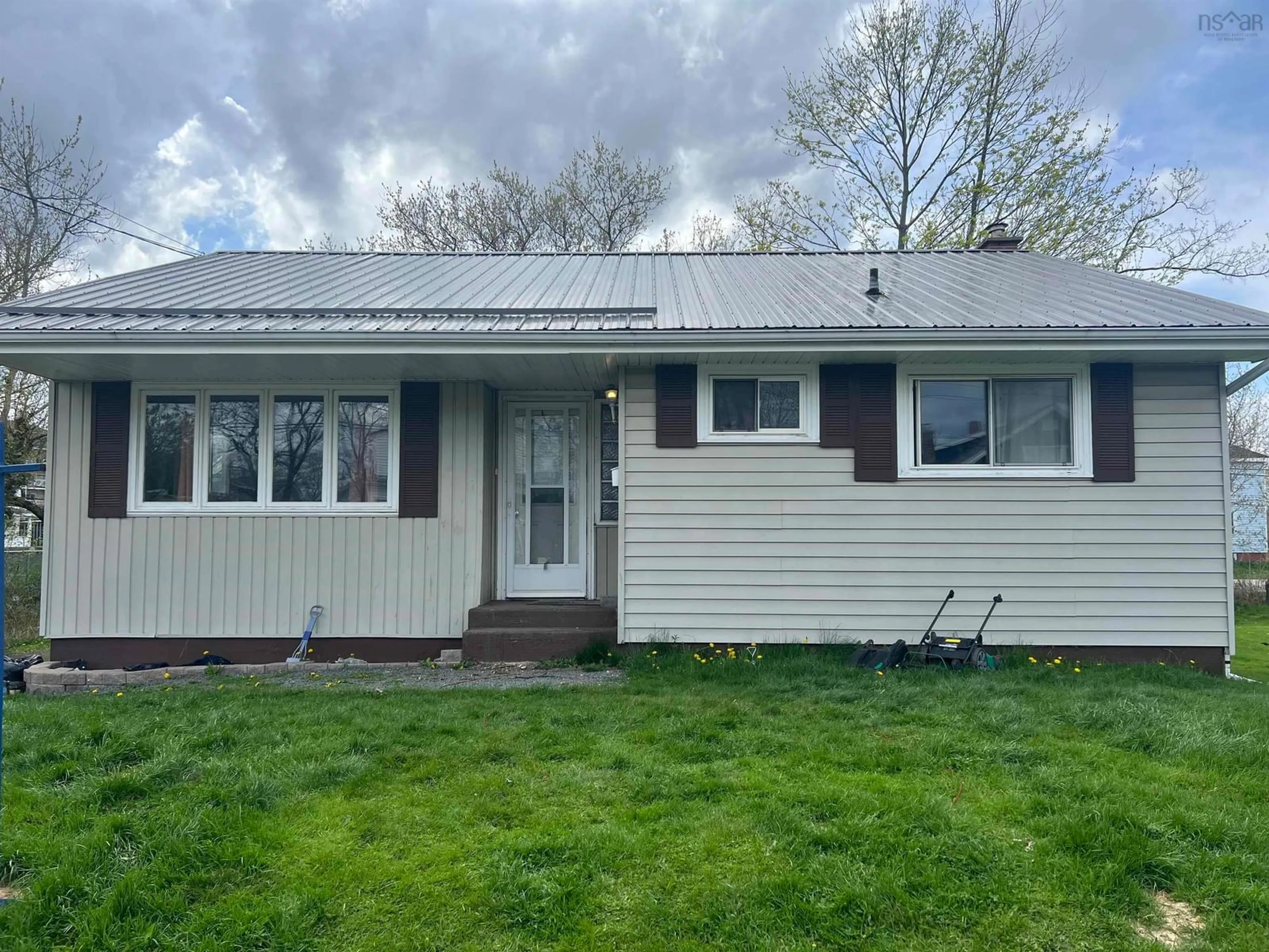 Home with vinyl exterior material, street for 38 Nova Dr, Truro Nova Scotia B2N 3H4