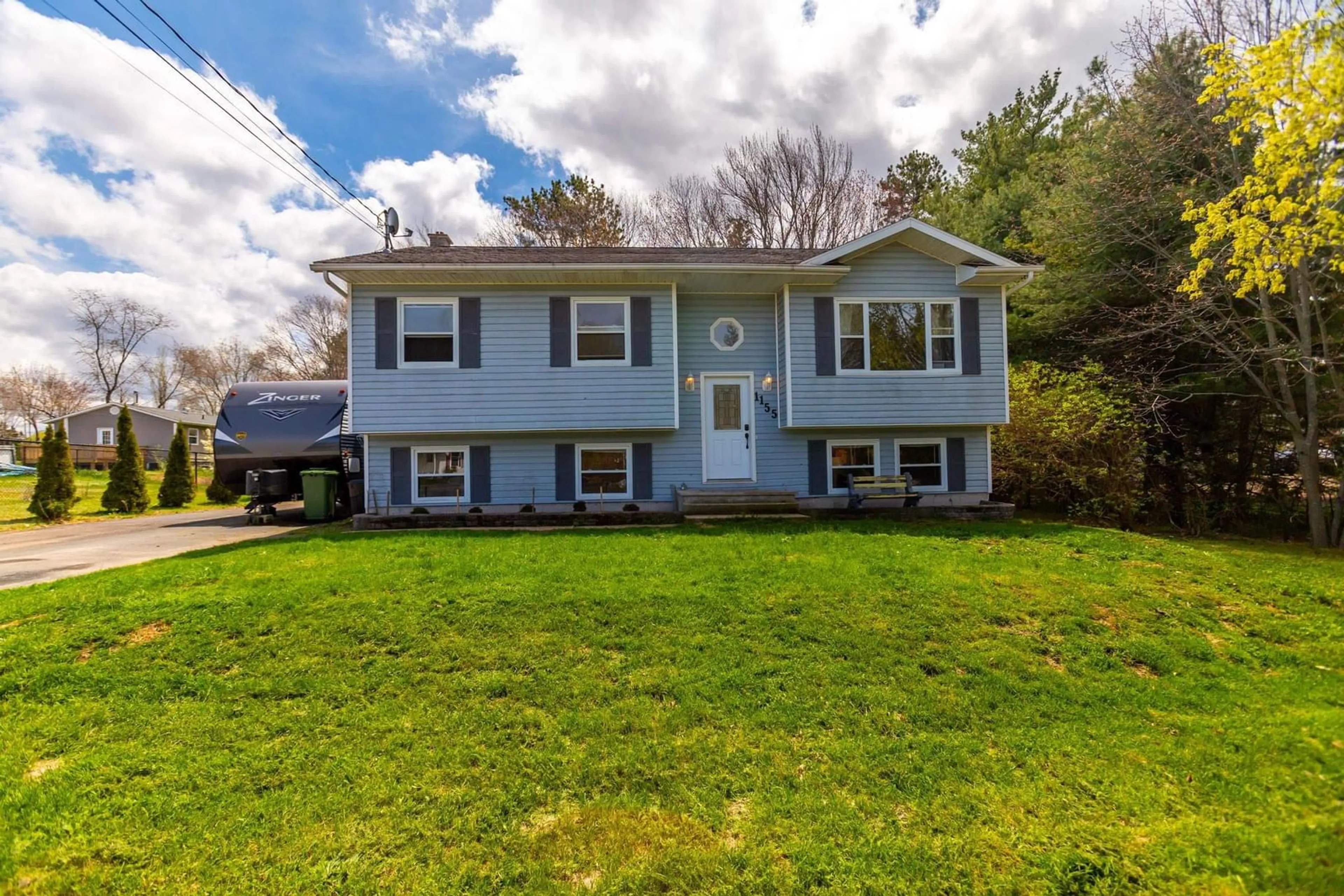 Home with vinyl exterior material, street for 1155 Tufts Ave, Greenwood Nova Scotia B0P 1N0