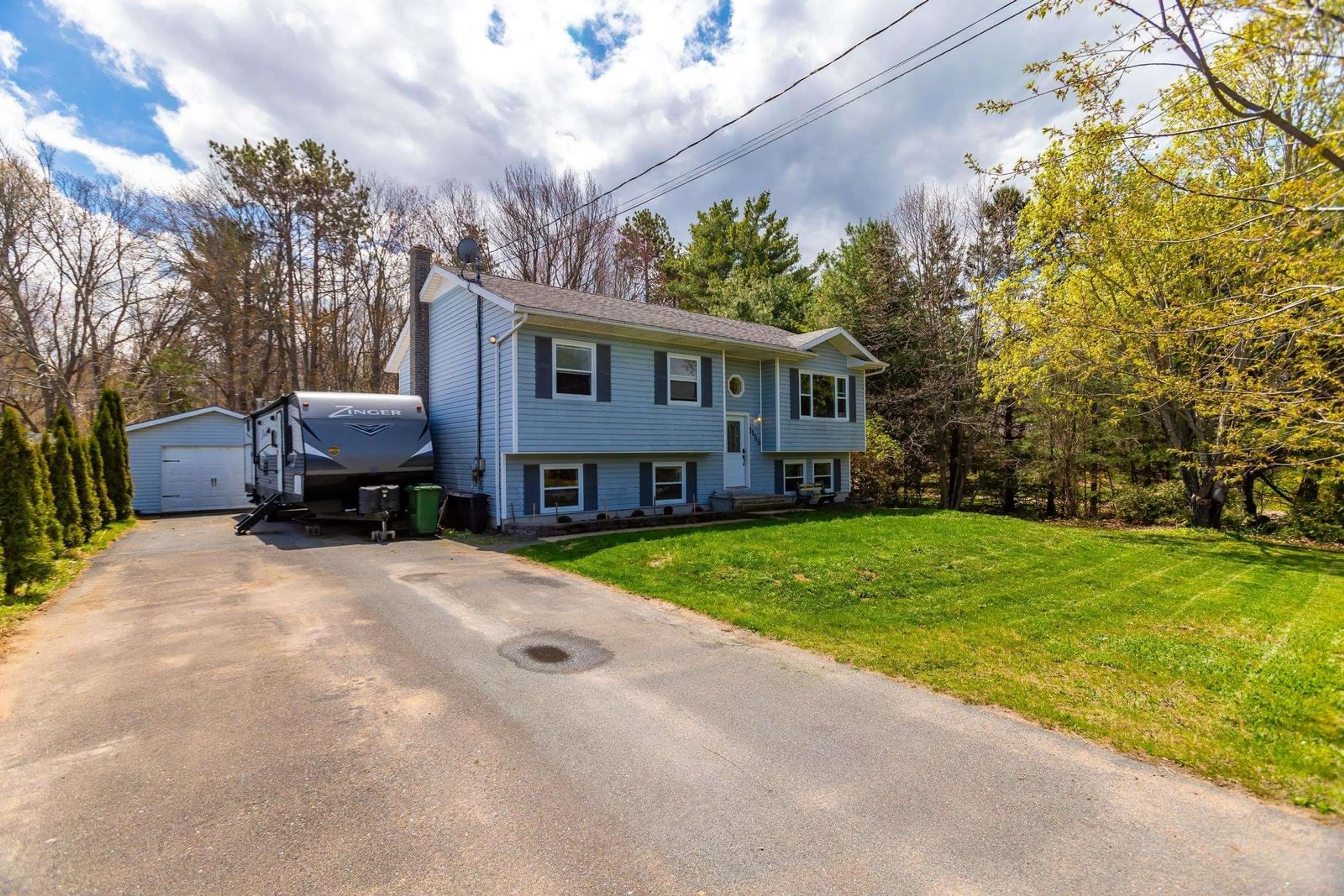 Home with vinyl exterior material, street for 1155 Tufts Ave, Greenwood Nova Scotia B0P 1N0