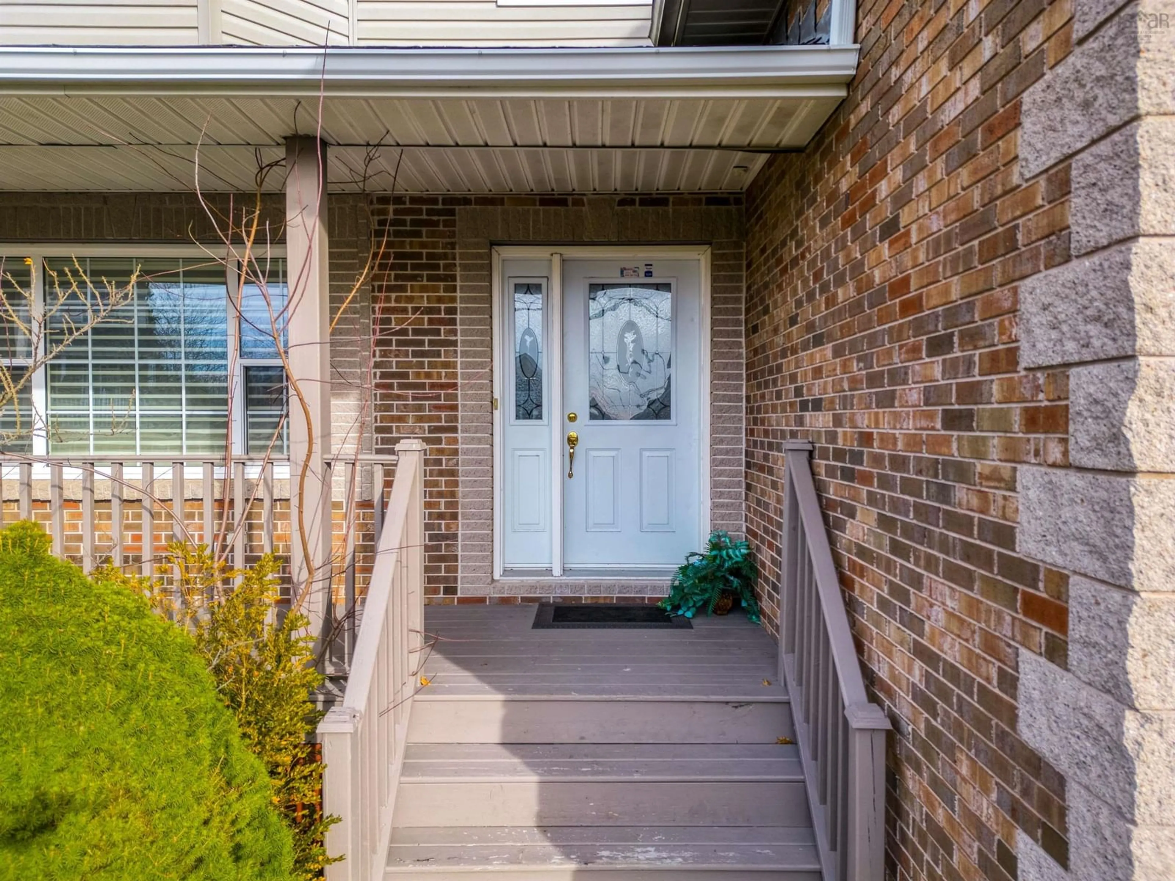 Indoor entryway for 16 Bellbrook Cres, Dartmouth Nova Scotia B2W 6S2