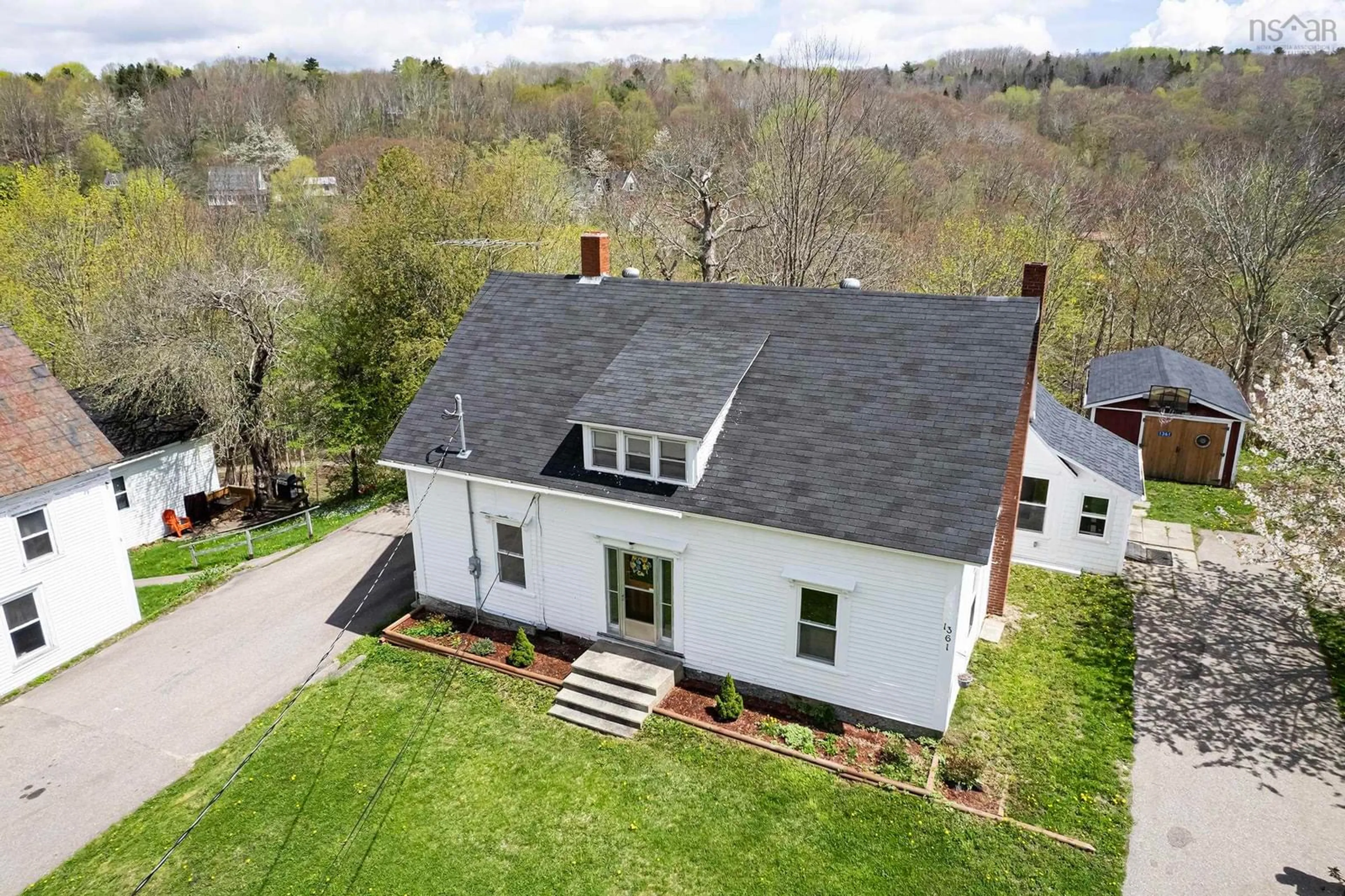 A pic from outside/outdoor area/front of a property/back of a property/a pic from drone, building for 1361 River Rd, Bear River Nova Scotia B0S 1B0