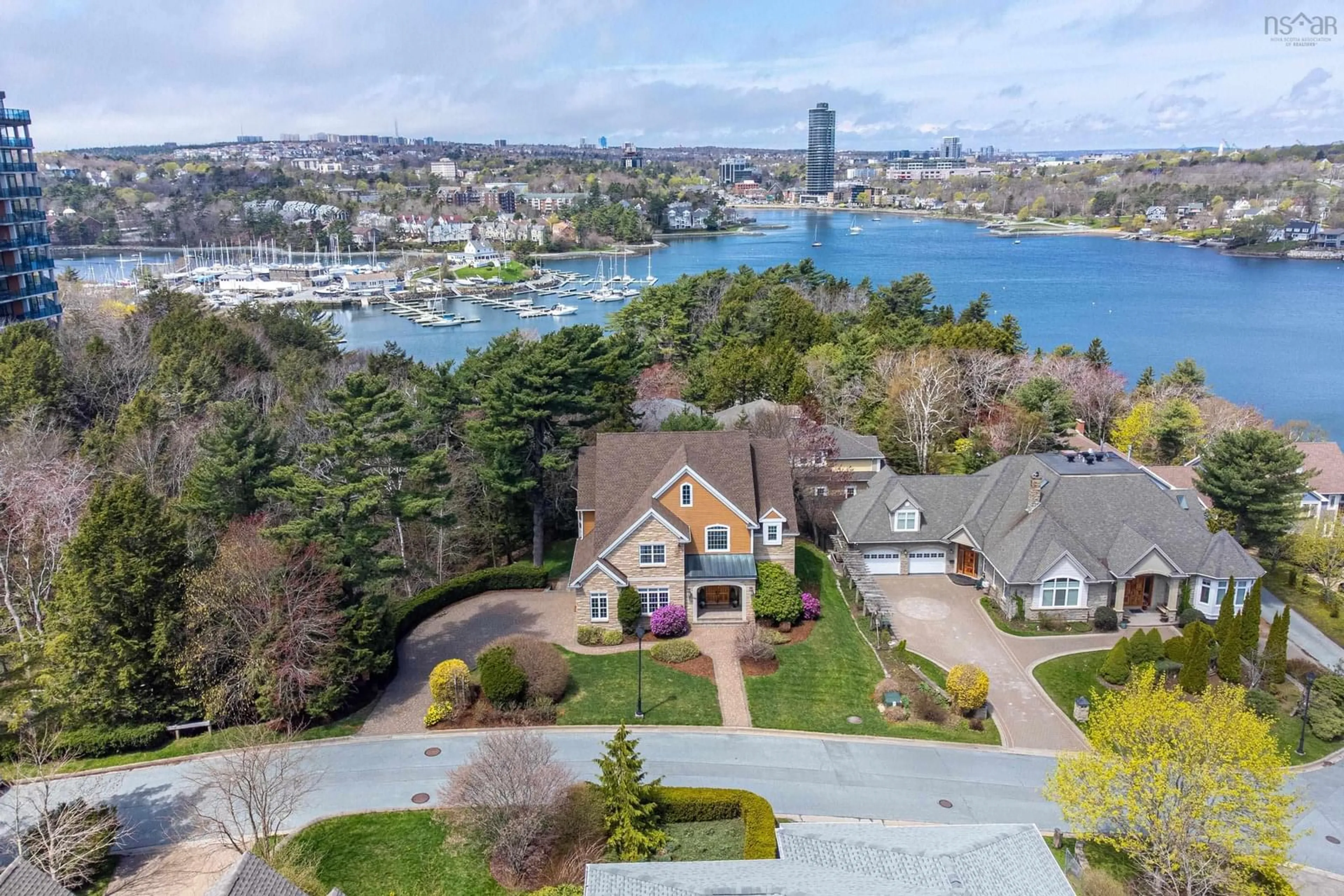 A pic from outside/outdoor area/front of a property/back of a property/a pic from drone, water/lake/river/ocean view for 48 Pinehaven Dr, Halifax Nova Scotia B3P 1Y9