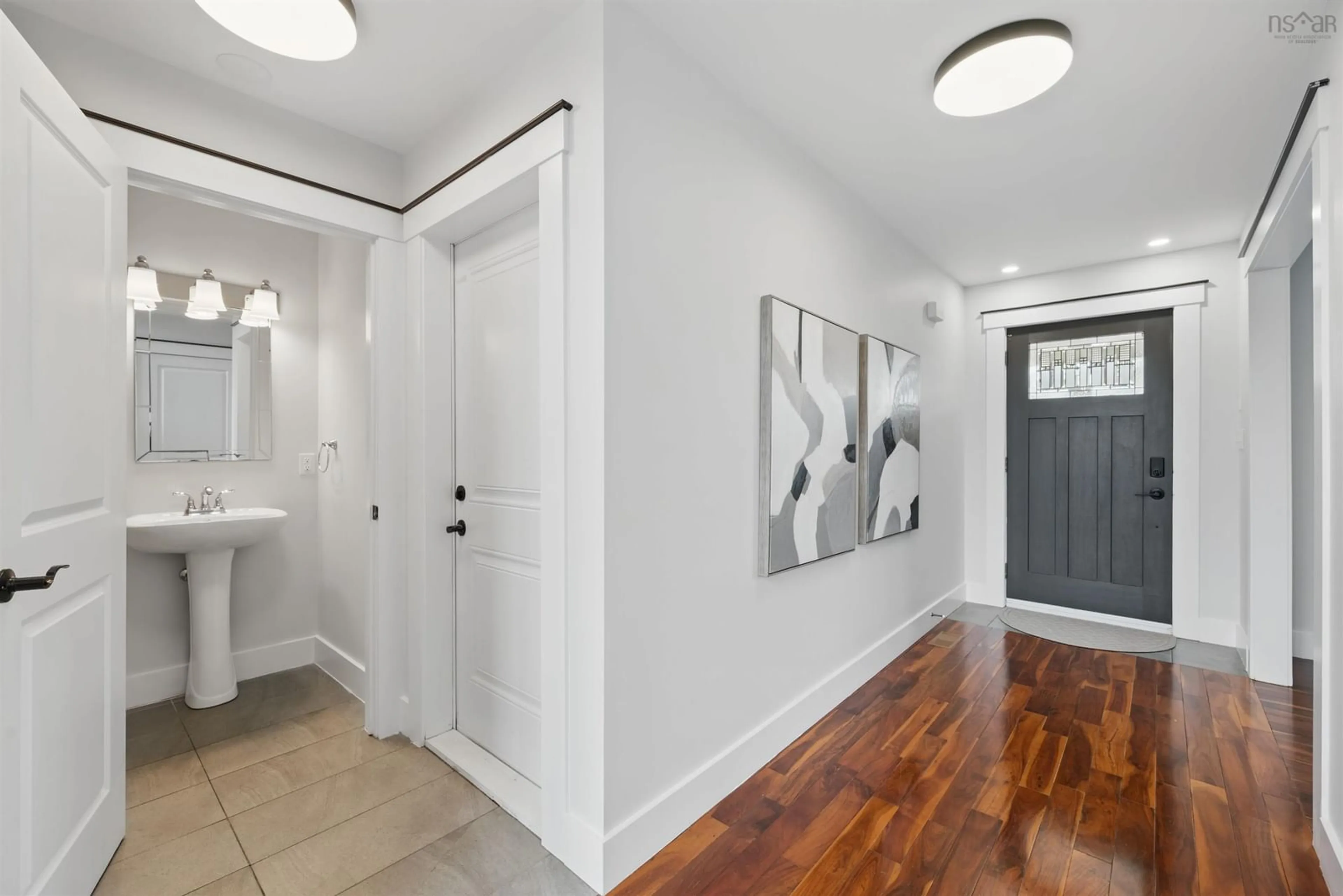 Indoor entryway for 203 Maple Grove Ave, Timberlea Nova Scotia B3T 0C7