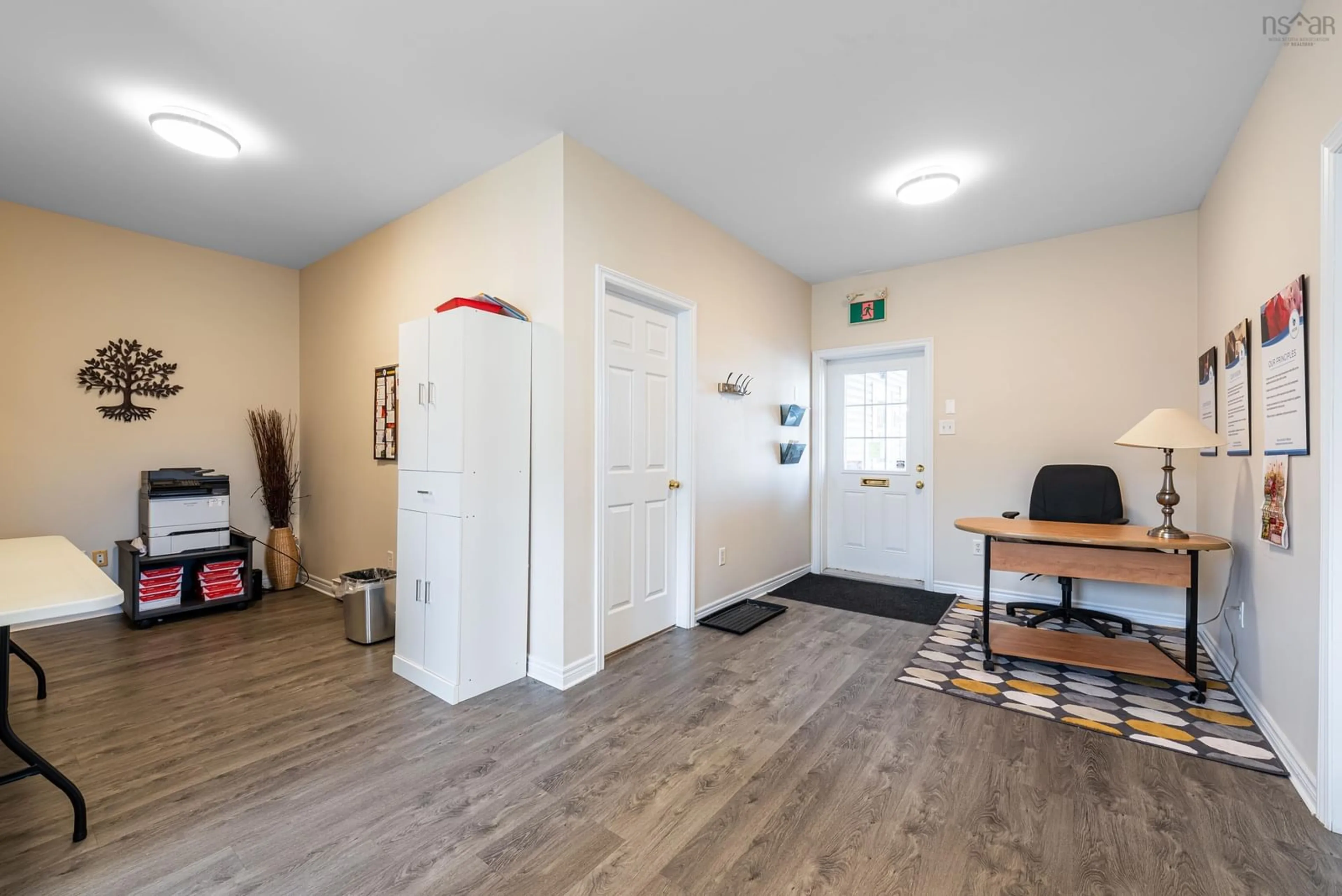 Indoor foyer for 362 Willow St, Truro Nova Scotia B2N 5A5