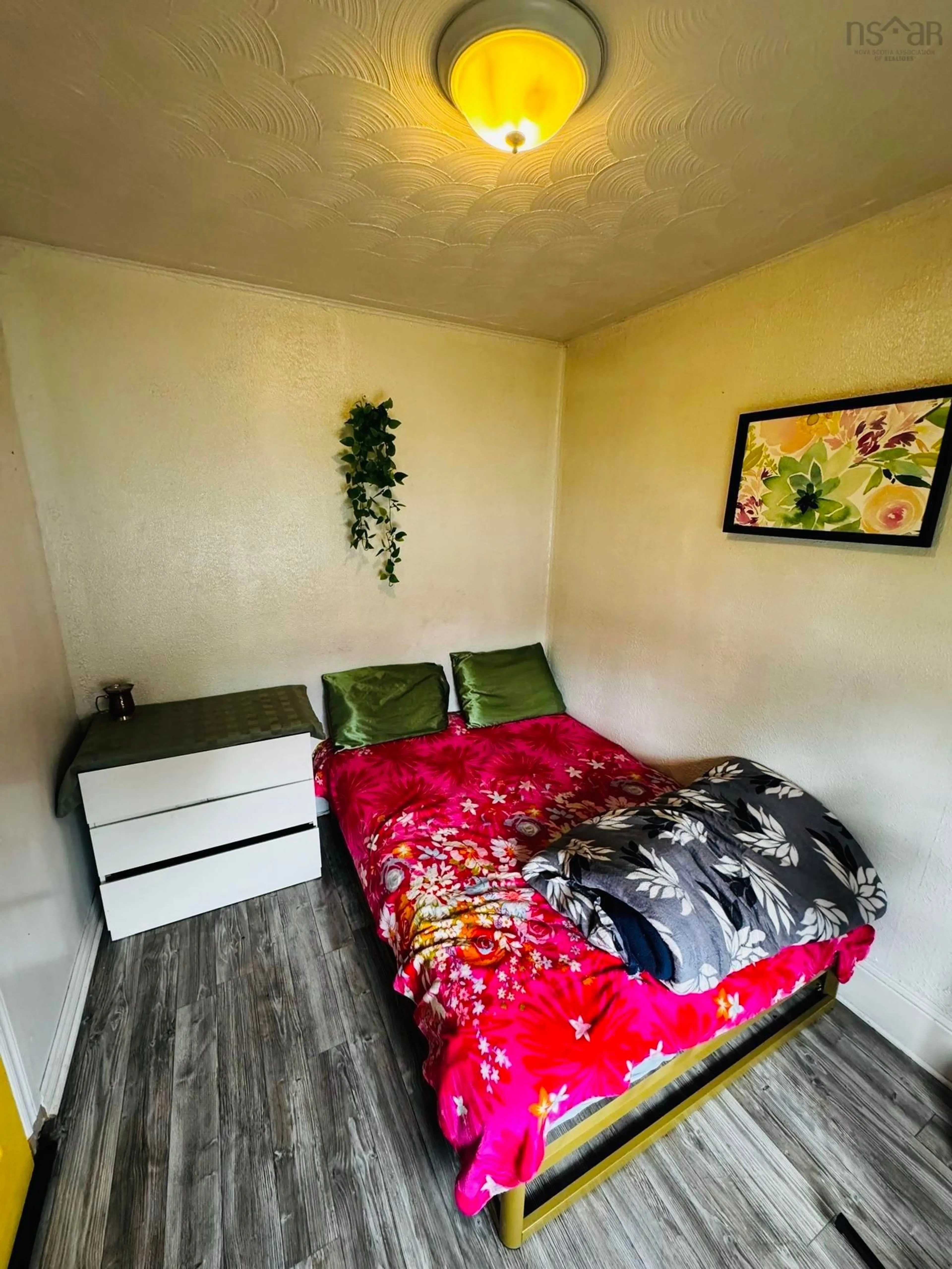A pic of a room for 105 Welton St, Sydney Nova Scotia B1P 5R6