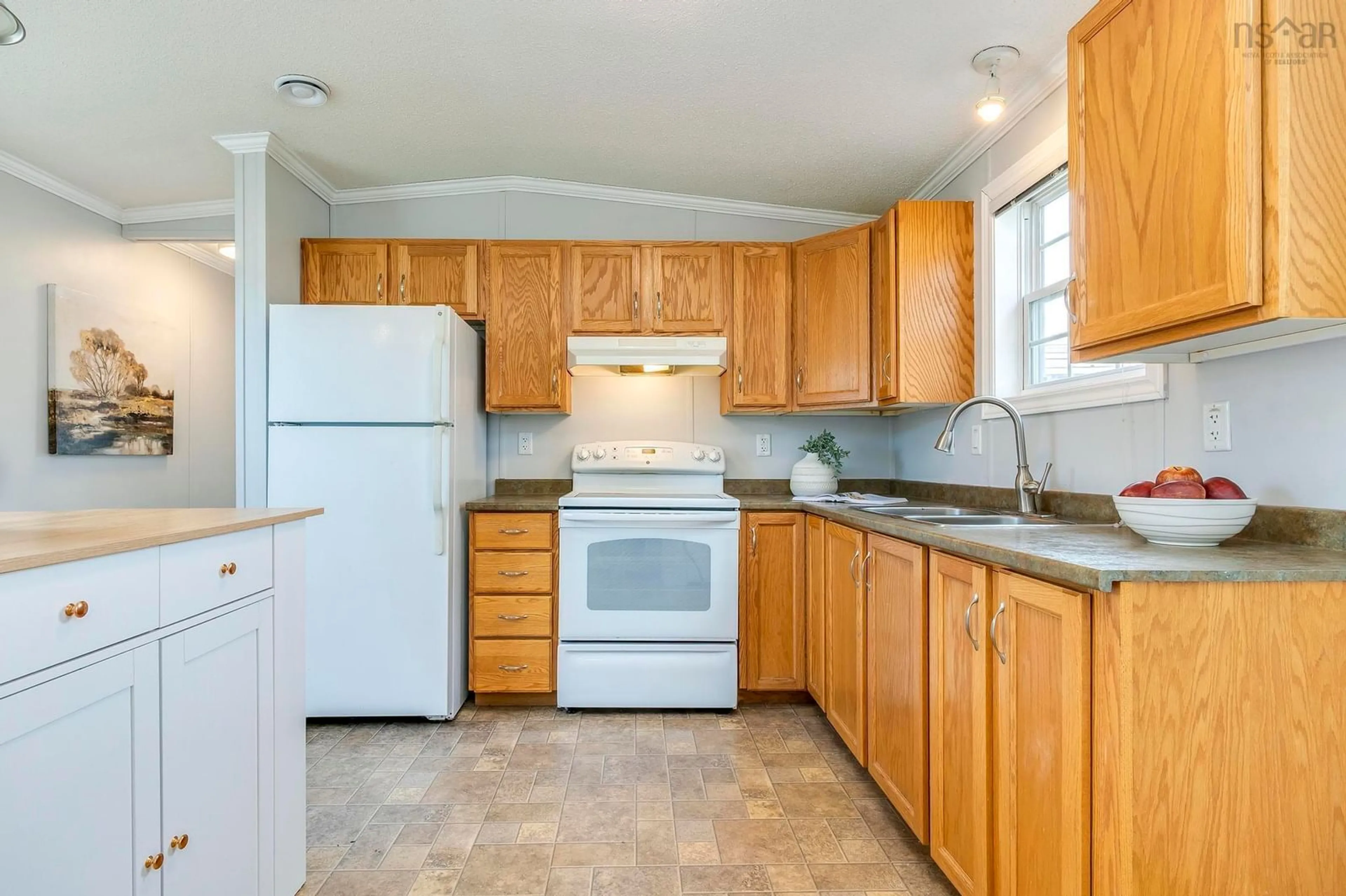 Standard kitchen, unknown for 133 Milo Terr, Beaver Bank Nova Scotia B4E 1N8