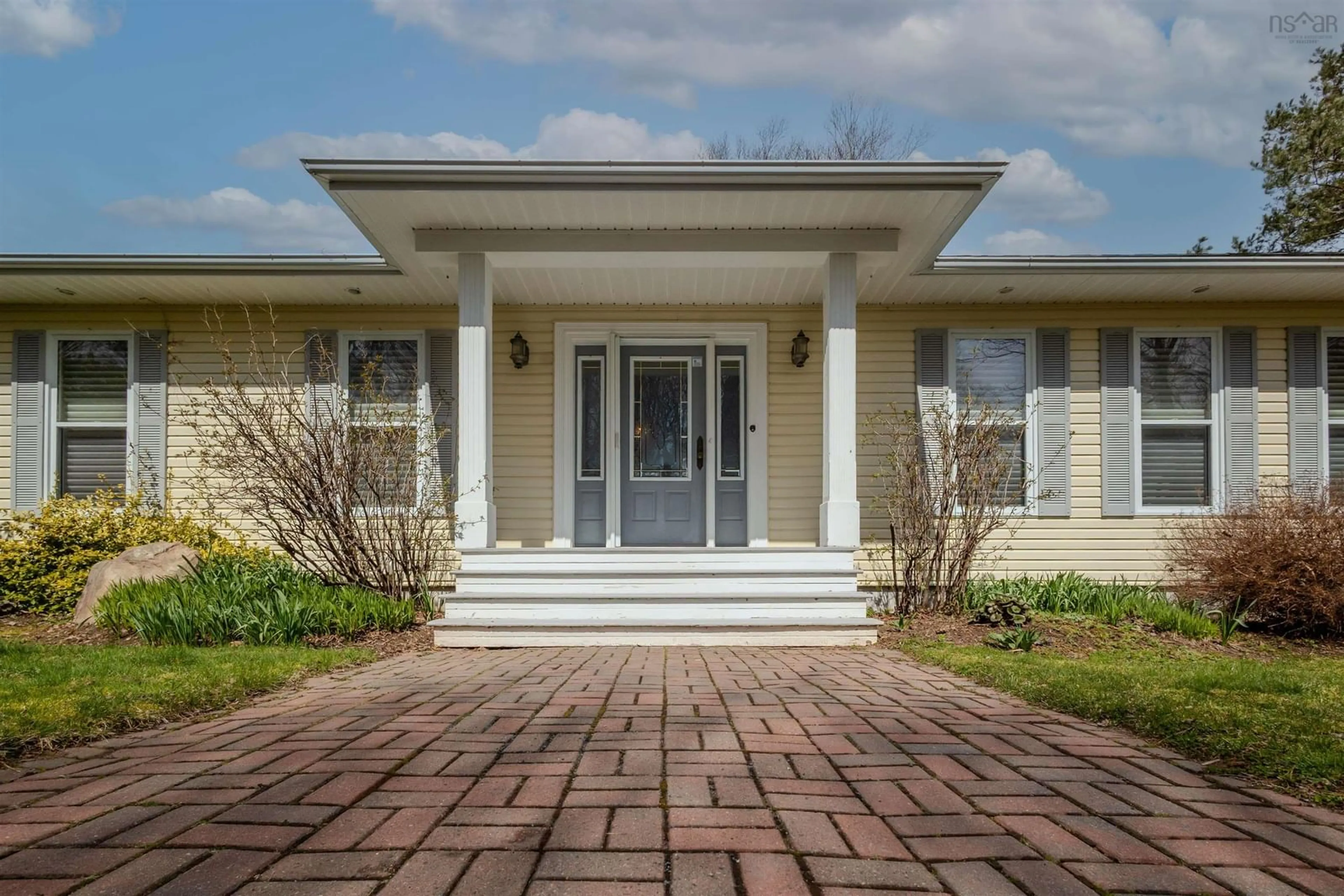 Home with vinyl exterior material, street for 86 Tweednooge Pl, East Bay Nova Scotia B1J 1M6